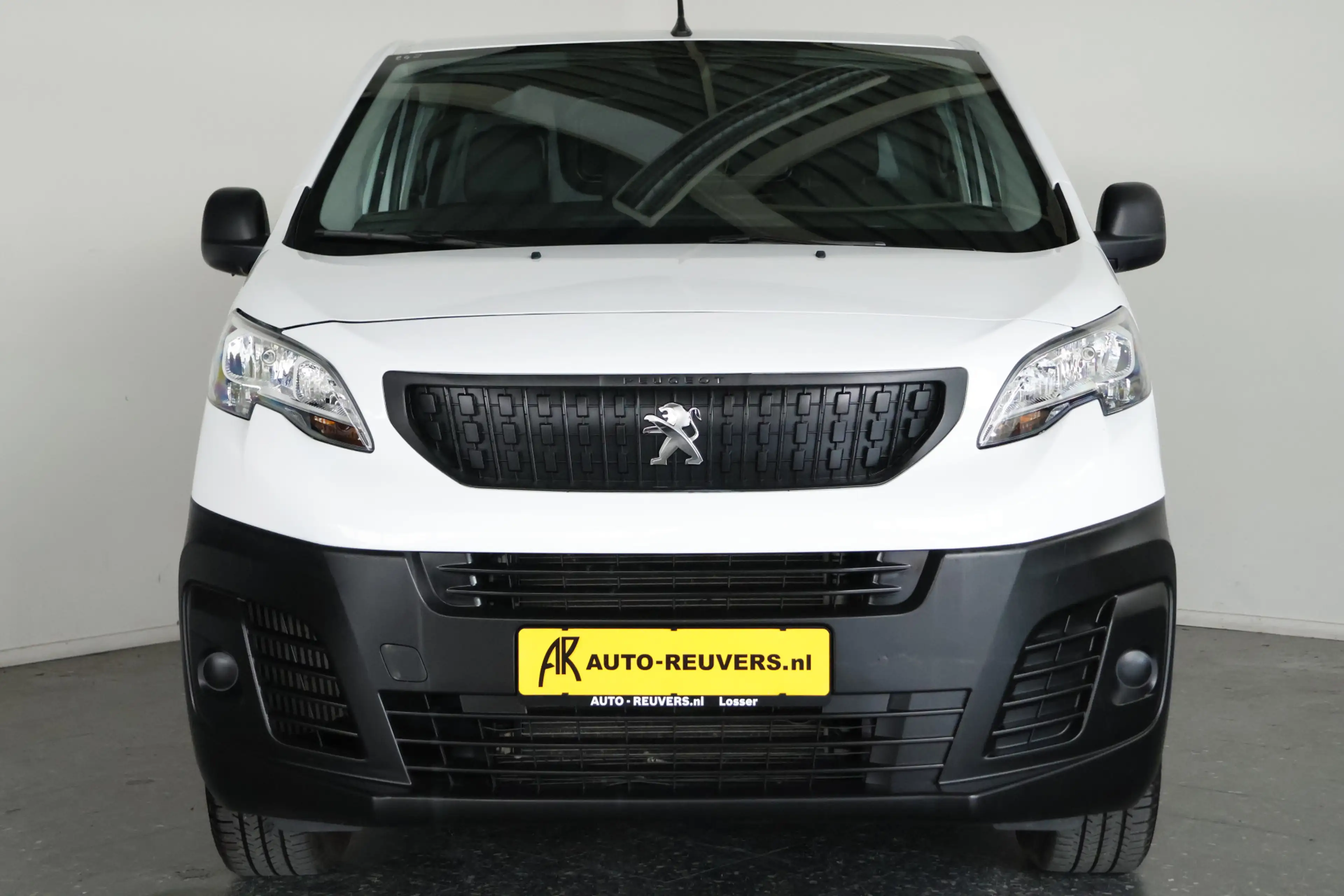 Peugeot Expert 2.0 BlueHDI 145 Standard Premium / Automaat / Crui — photo 6