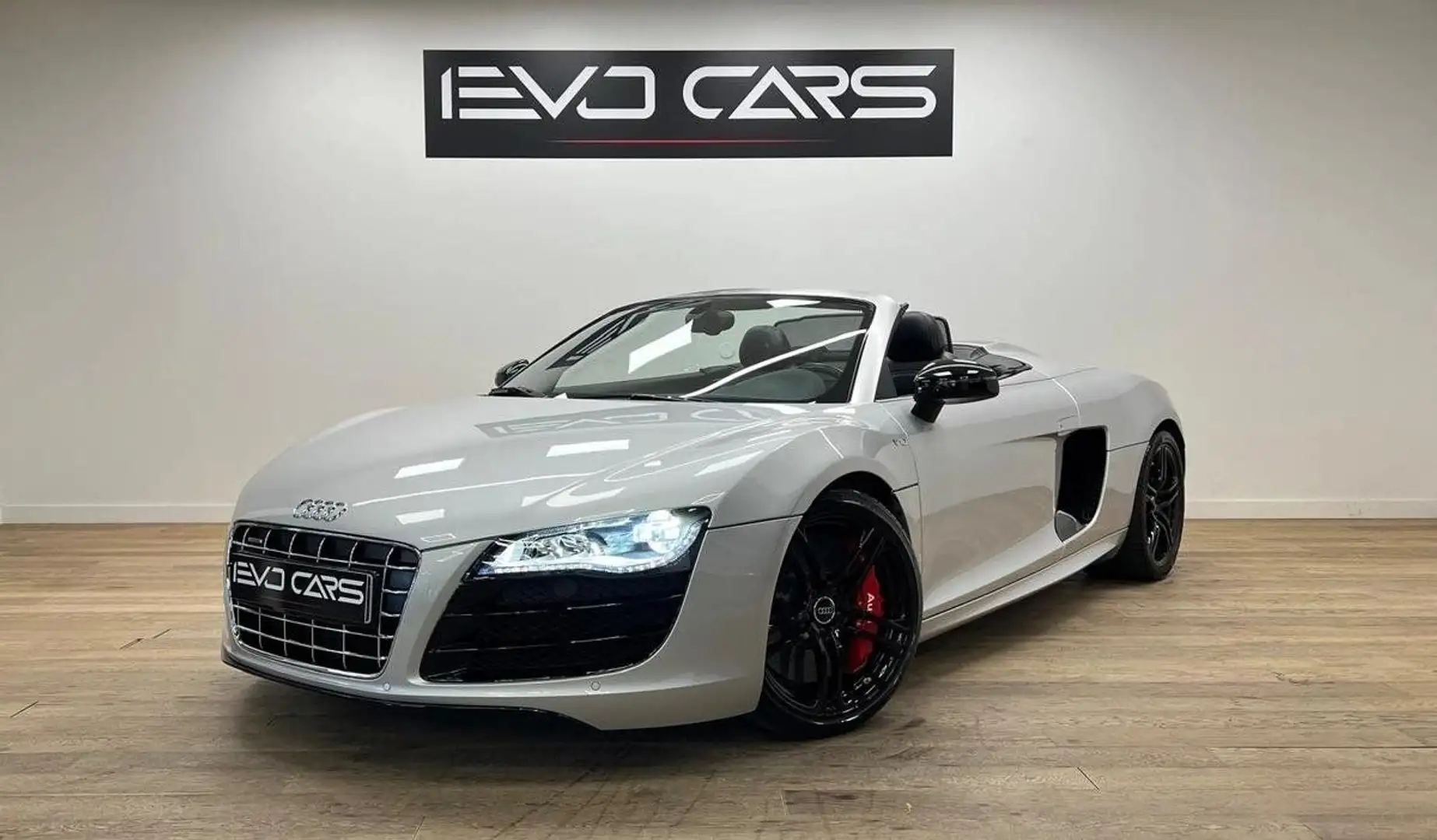 Audi R8 Spyder Quattro V10 5.2 FSI 525 ch R-Tronic / B&O/ Ligne Capristo / Freins Céramique Grau - 1