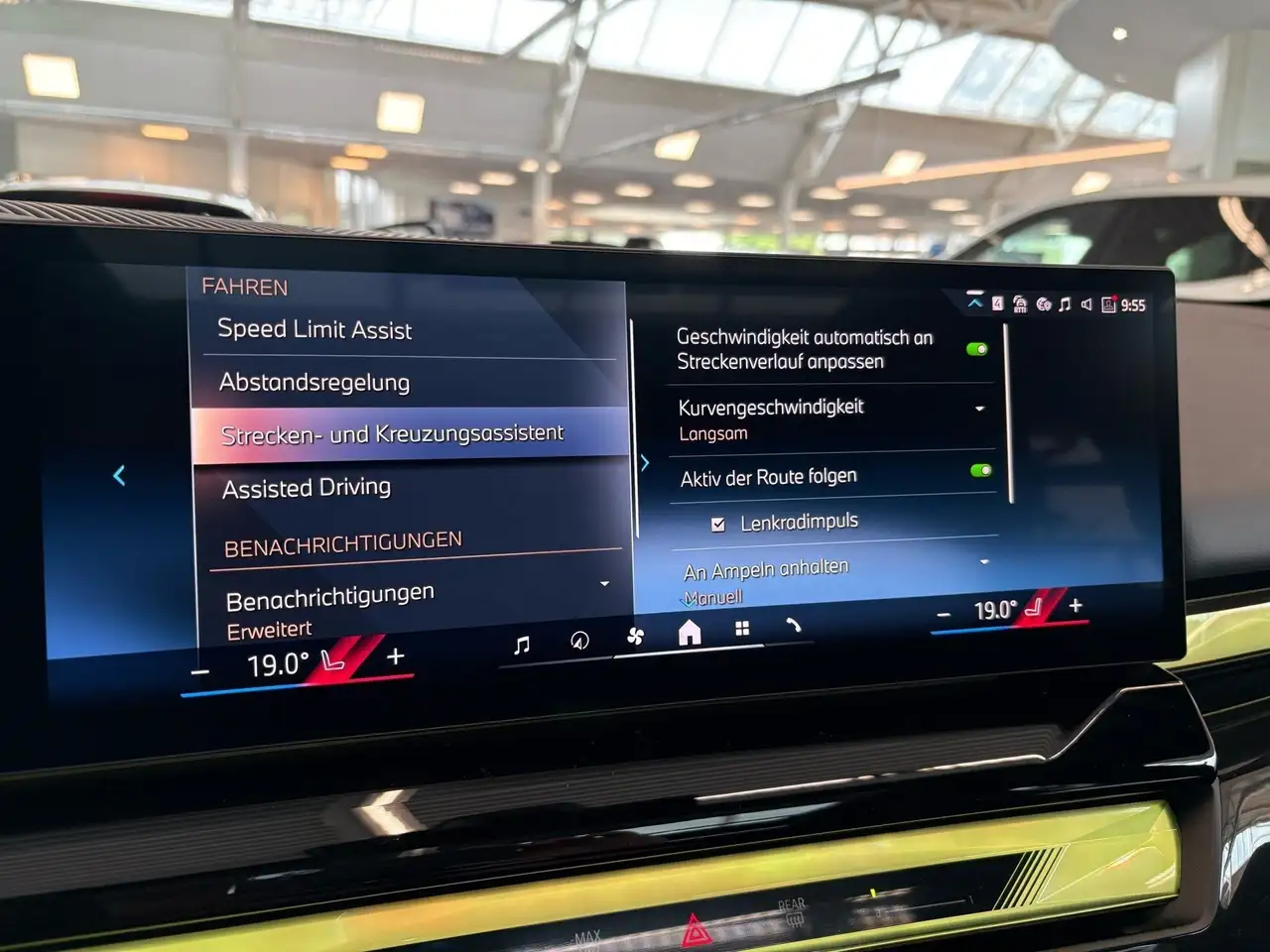 BMW 530 e MSportPro Memory 360° B/W DA Prof Pano 12