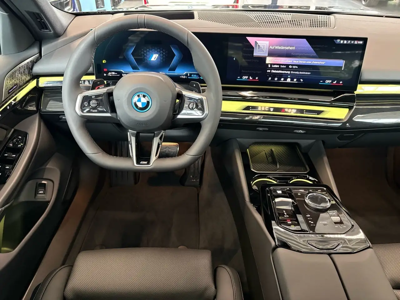 BMW 530 e MSportPro Memory 360° B/W DA Prof Pano 4
