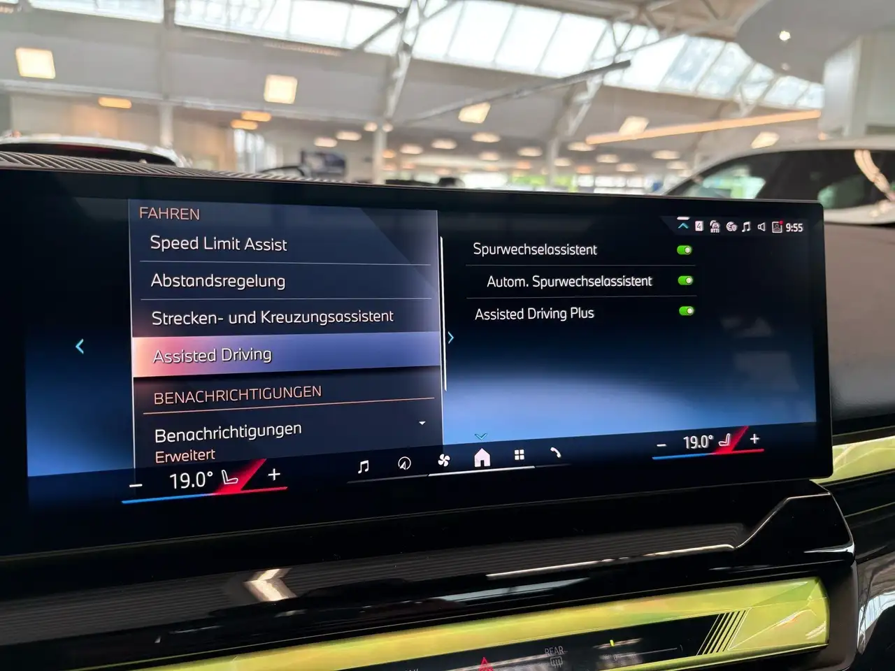 BMW 530 e MSportPro Memory 360° B/W DA Prof Pano 13