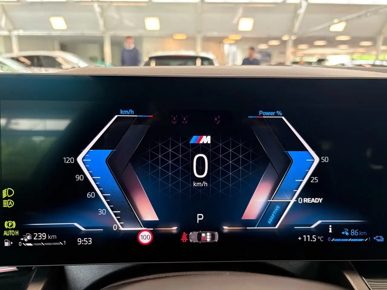 BMW 530 e MSportPro Memory 360° B/W DA Prof Pano 6