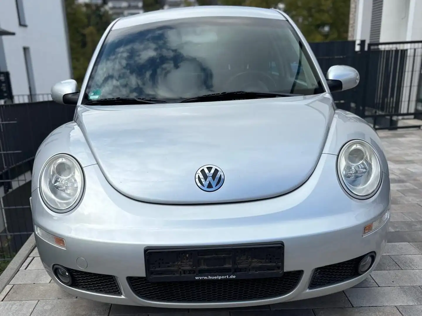 Volkswagen New Beetle New Beetle 1.6 Silber - 1