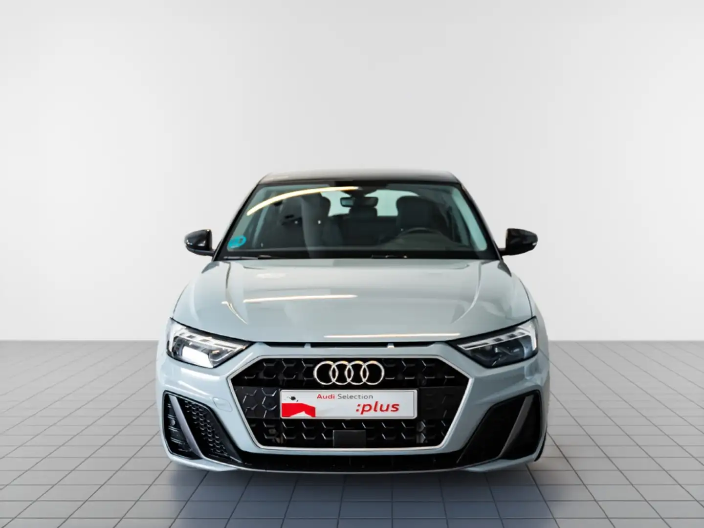 Audi A1 Sportback 35 TFSI Adrenalin S tronic 110kW Gris - 2