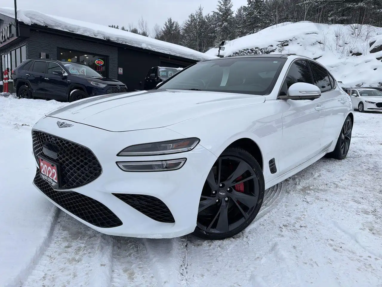 2022 Genesis G70