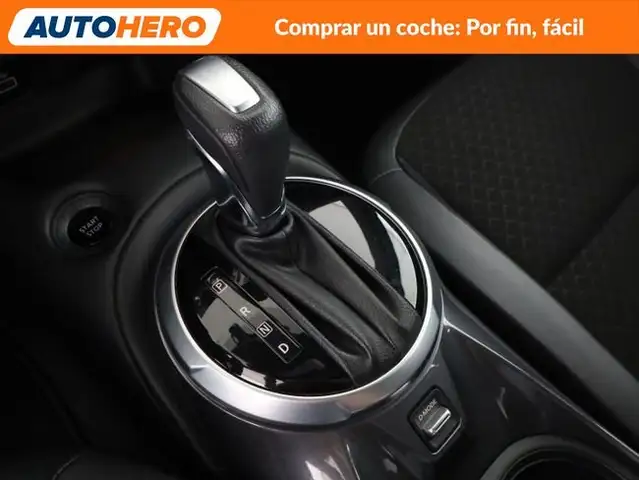 Nissan Juke view 25