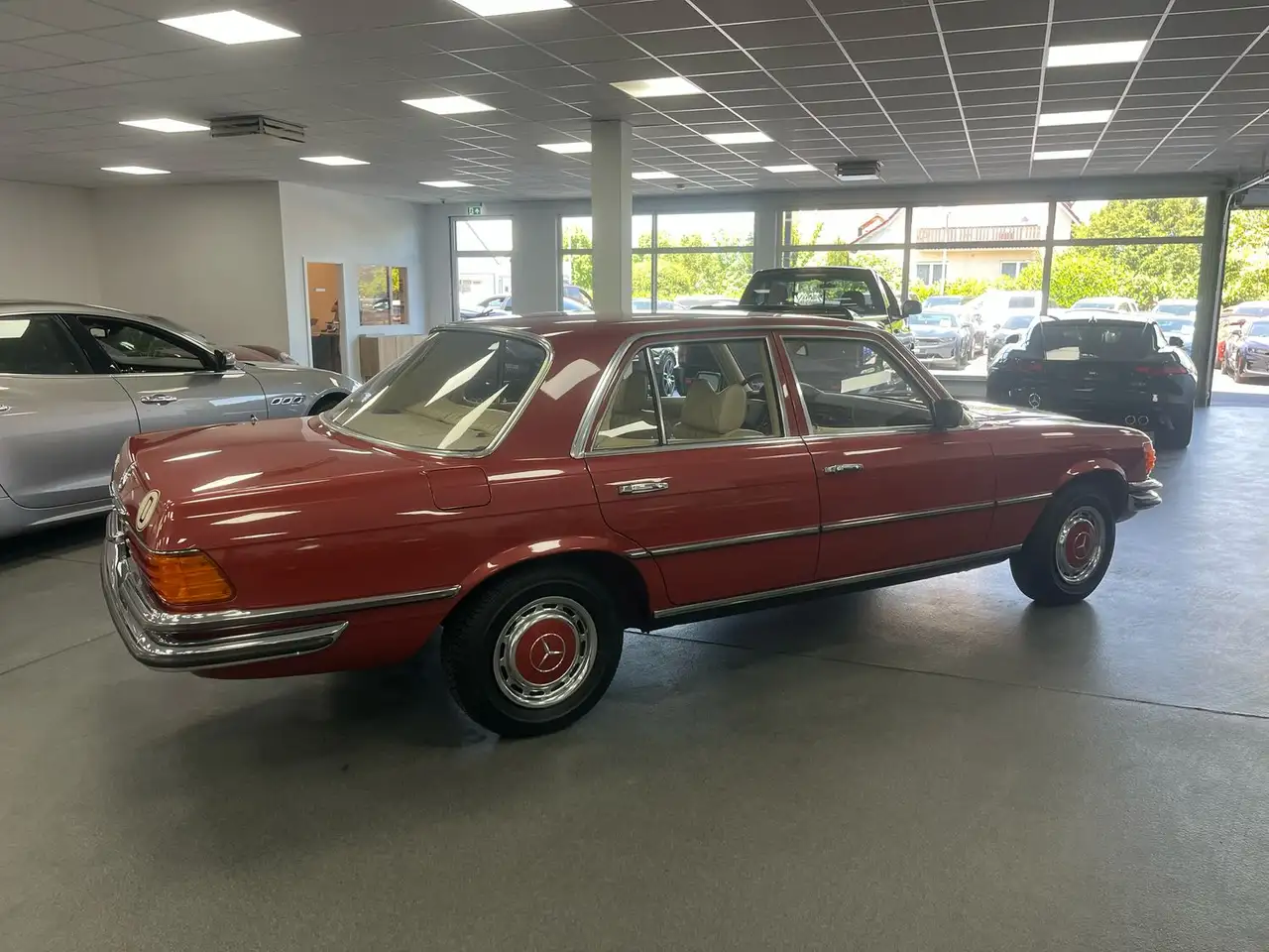 Mercedes-Benz 280 SE W116 Originallack/1. Hand/Schalter/Neuzustand, foto 9