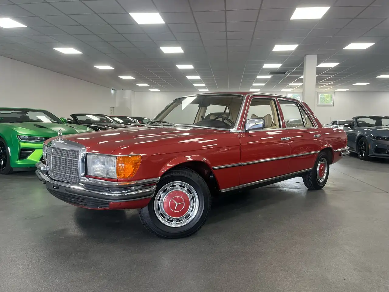 Mercedes-Benz 280 SE W116 Originallack/1. Hand/Schalter/Neuzustand, foto 3
