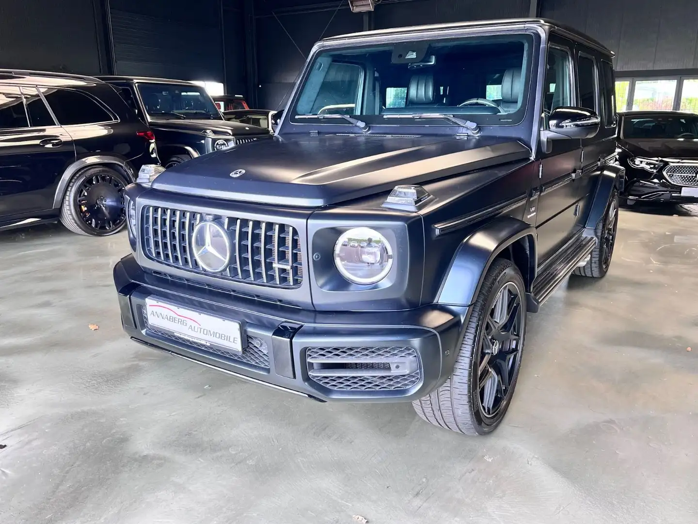 Mercedes-Benz G 63 AMG CARBON/BURMESTER/MASSAGE/360°KA/22"ZOLL Noir - 1
