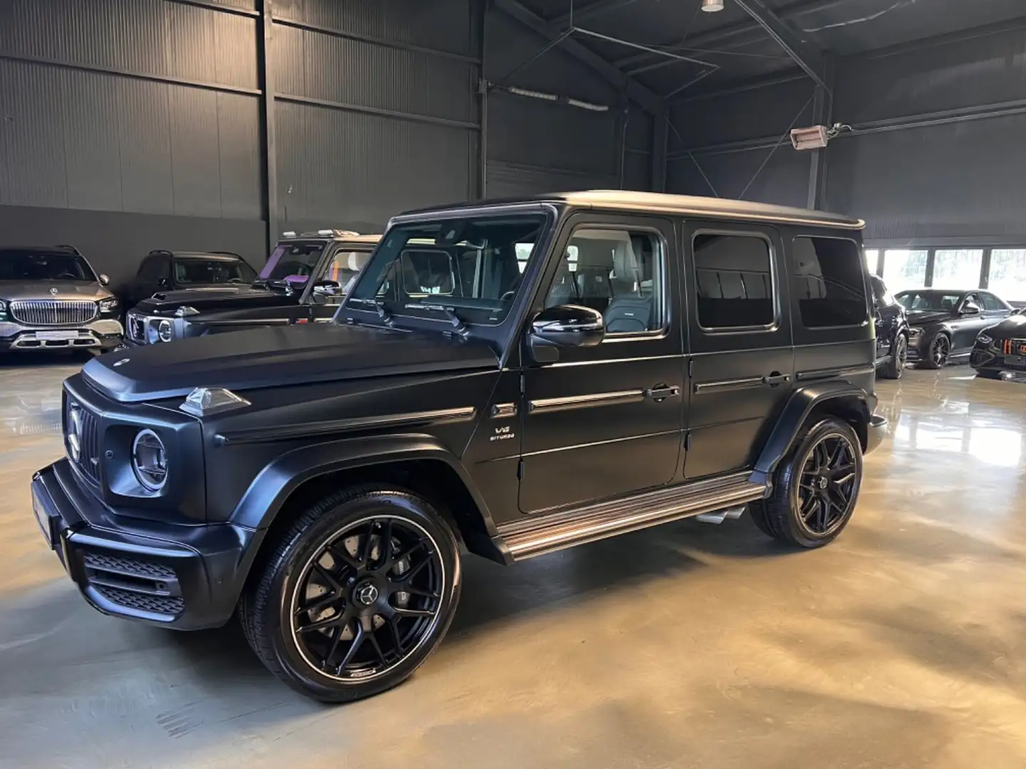Mercedes-Benz G 63 AMG CARBON/BURMESTER/MASSAGE/360°KA/22"ZOLL Negru - 1