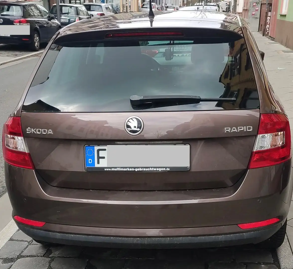 Skoda Rapid/Spaceback Rapid 1.6 TDI Ambition Braun - 1