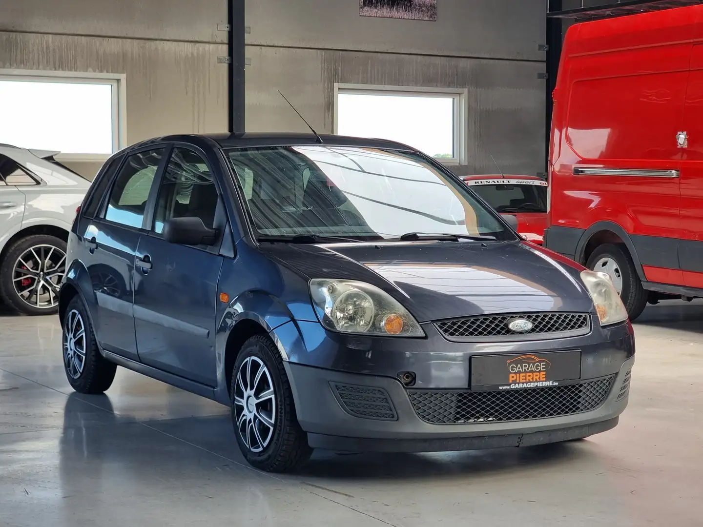 Ford Fiesta Fiesta 1.3i Ambiente - 1