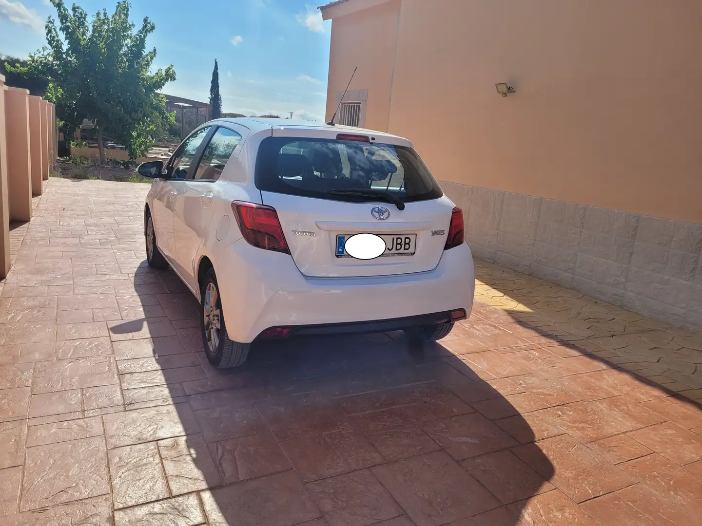 Toyota Yaris Yaris 1.0 City City Blanco - 2