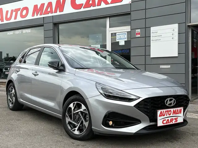 Hyundai i30 1.0 T-GDi -16.196KM- 1er Main 2025 CAMERA LED GPS
