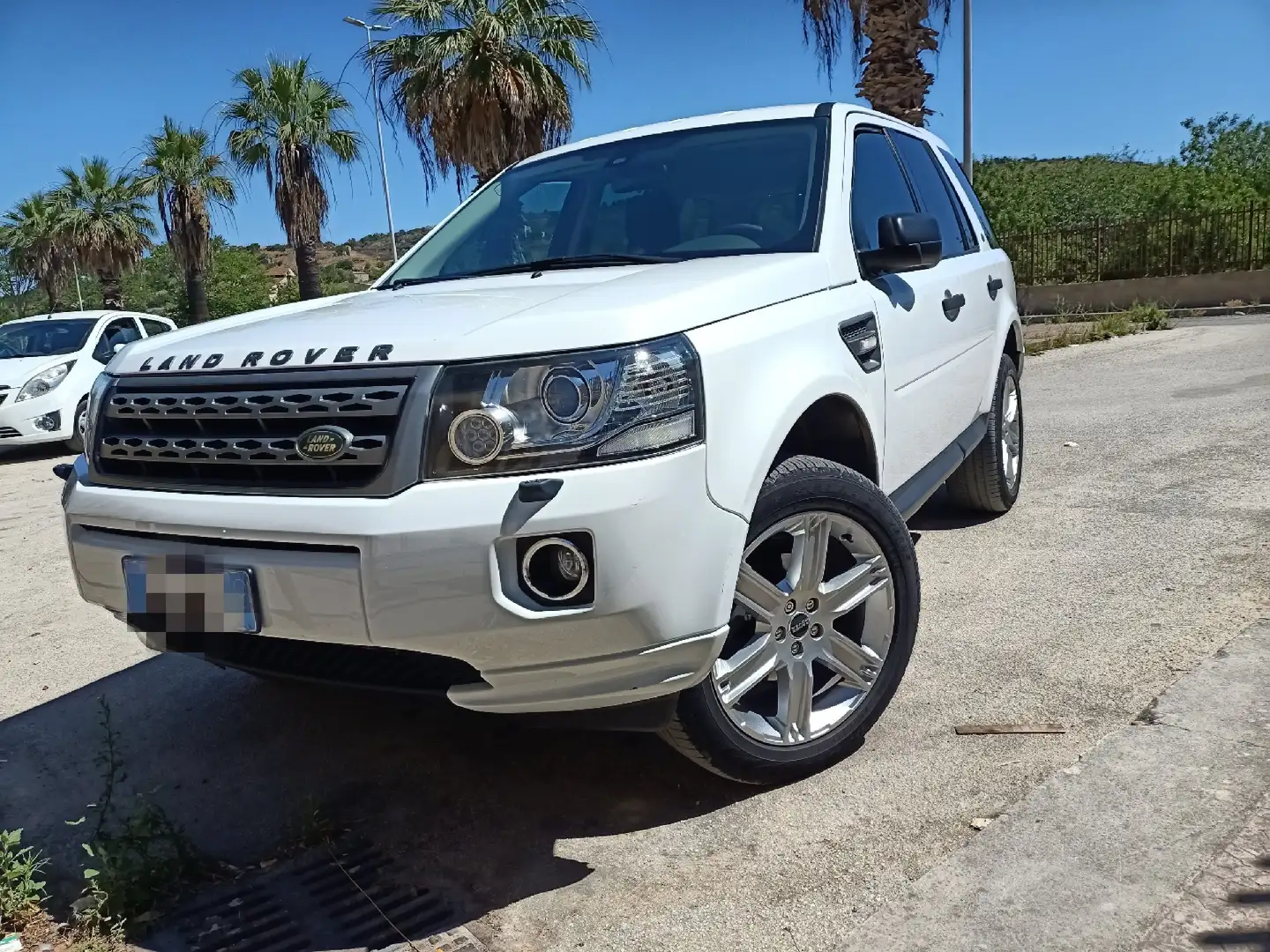 Land Rover Freelander 2.2 td4 SE 4wd 150cv - 1