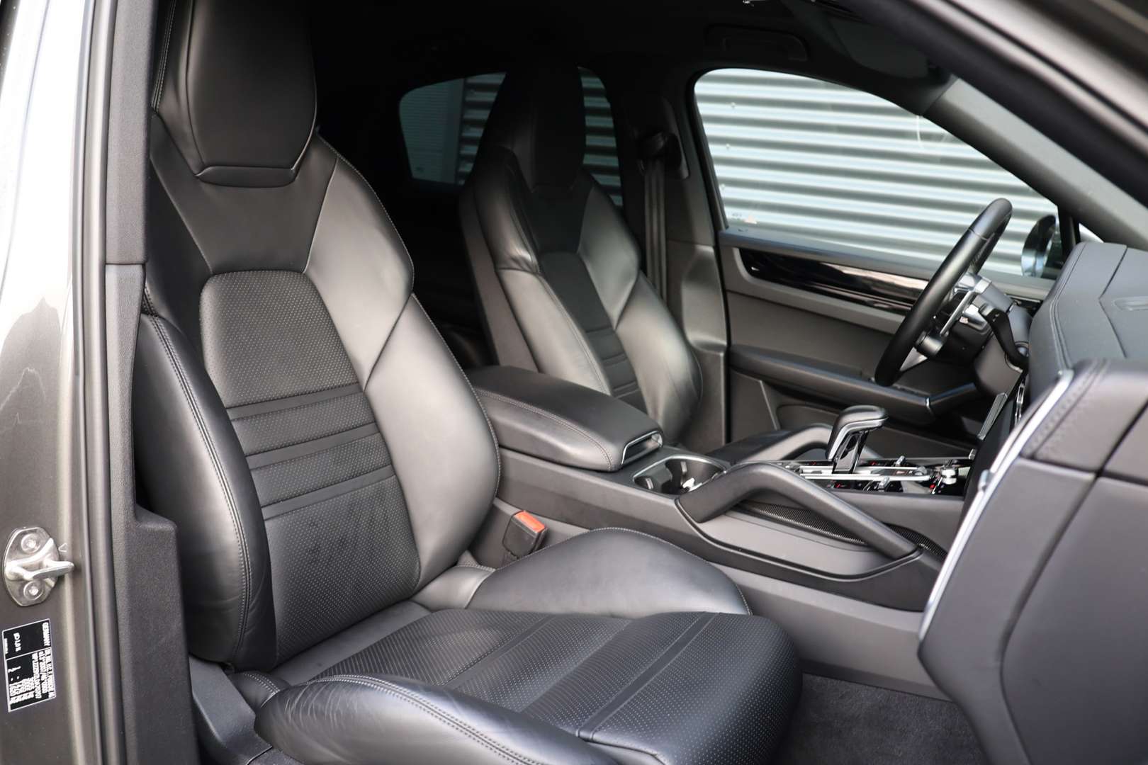 Porsche Cayenne E-Hybrid - 2019 - Joinsteer - #11