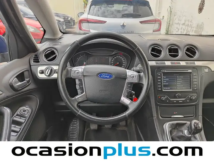 Ford S-Max 2.0TDCi Limited Edition 2014, foto 7