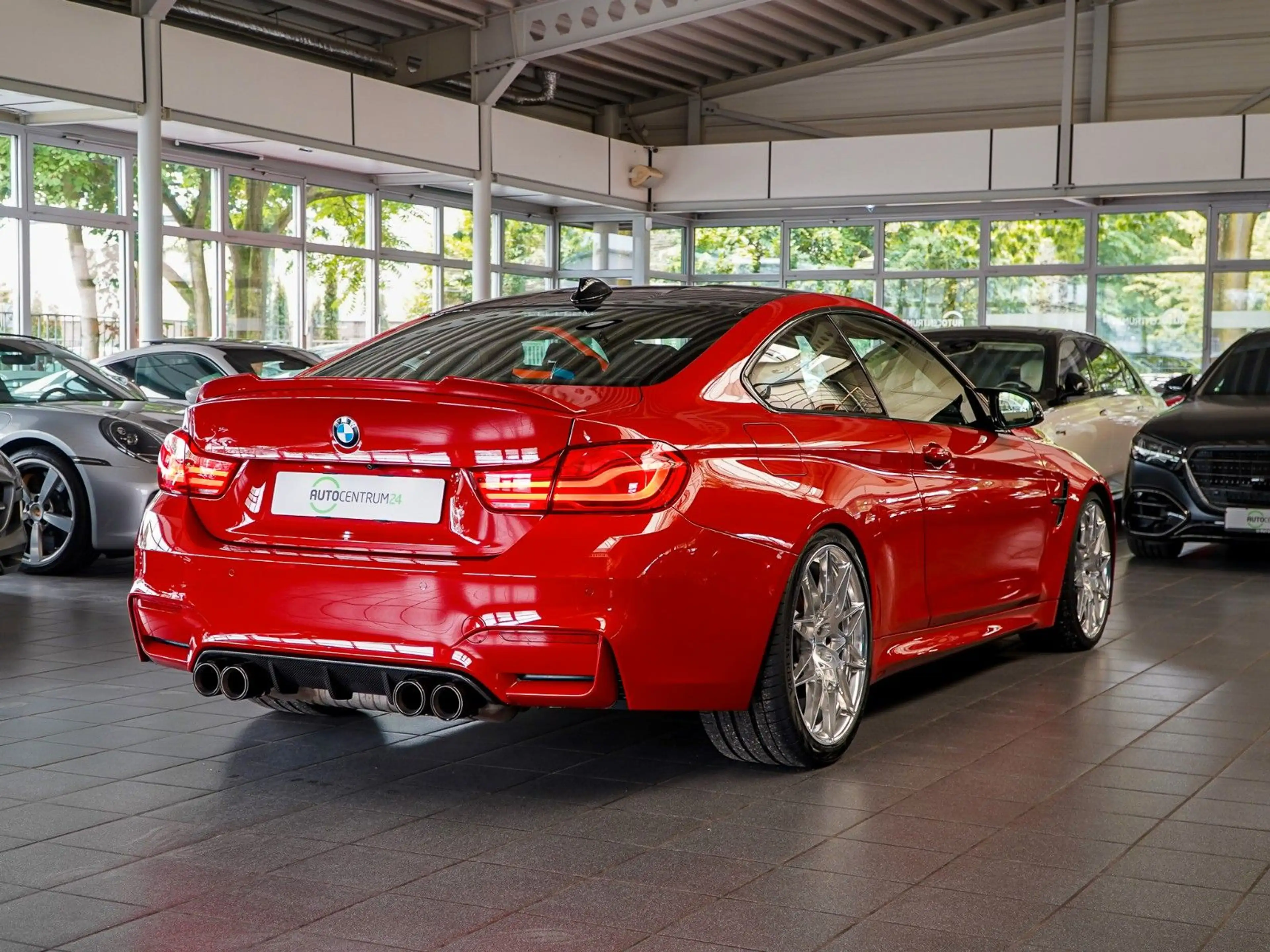 BMW M4 Coupe F82 PPF Individual M666 KW V4 CS — photo 15