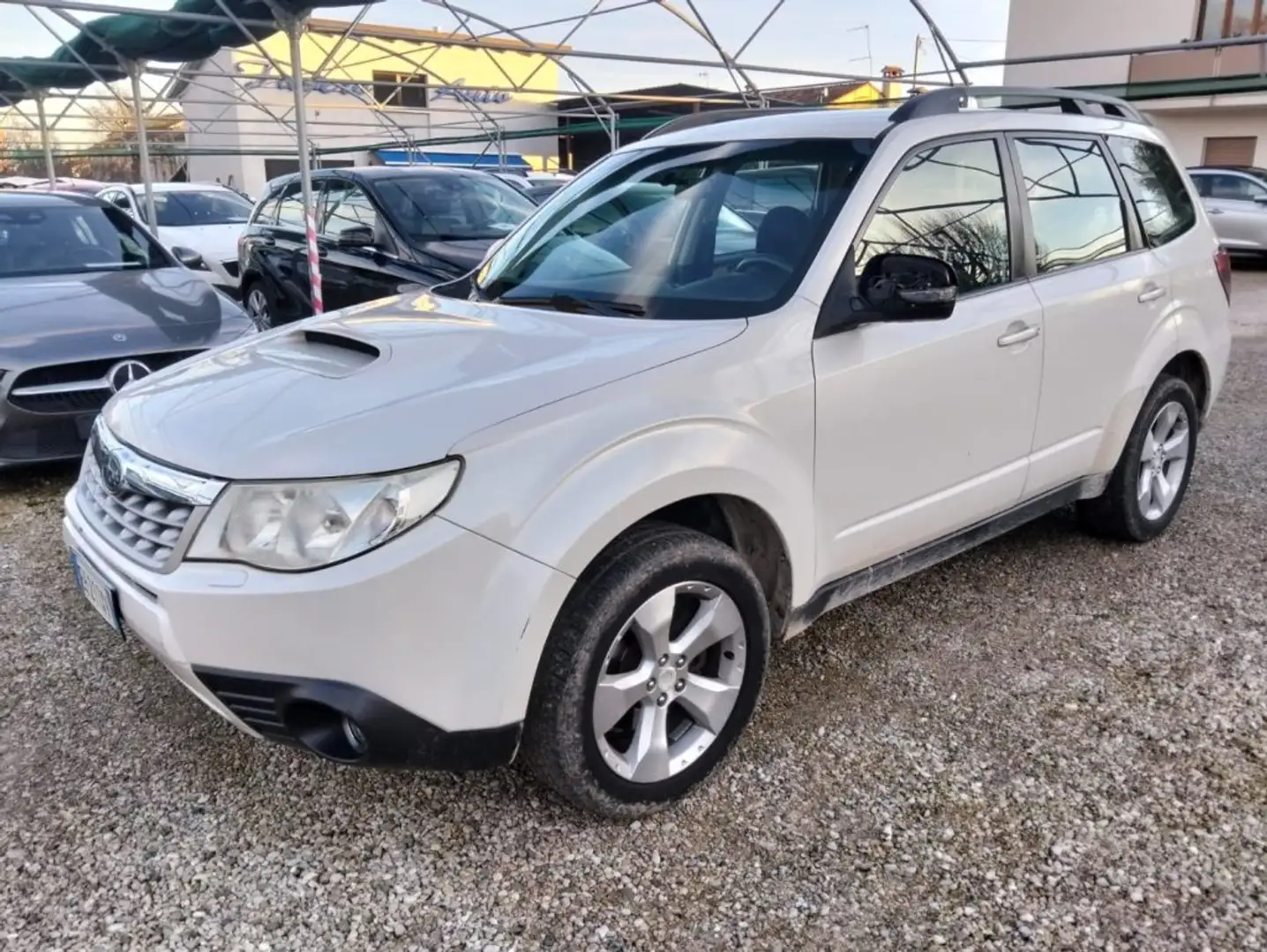 Subaru Forester 2.0D XS Trend Weiß - 1
