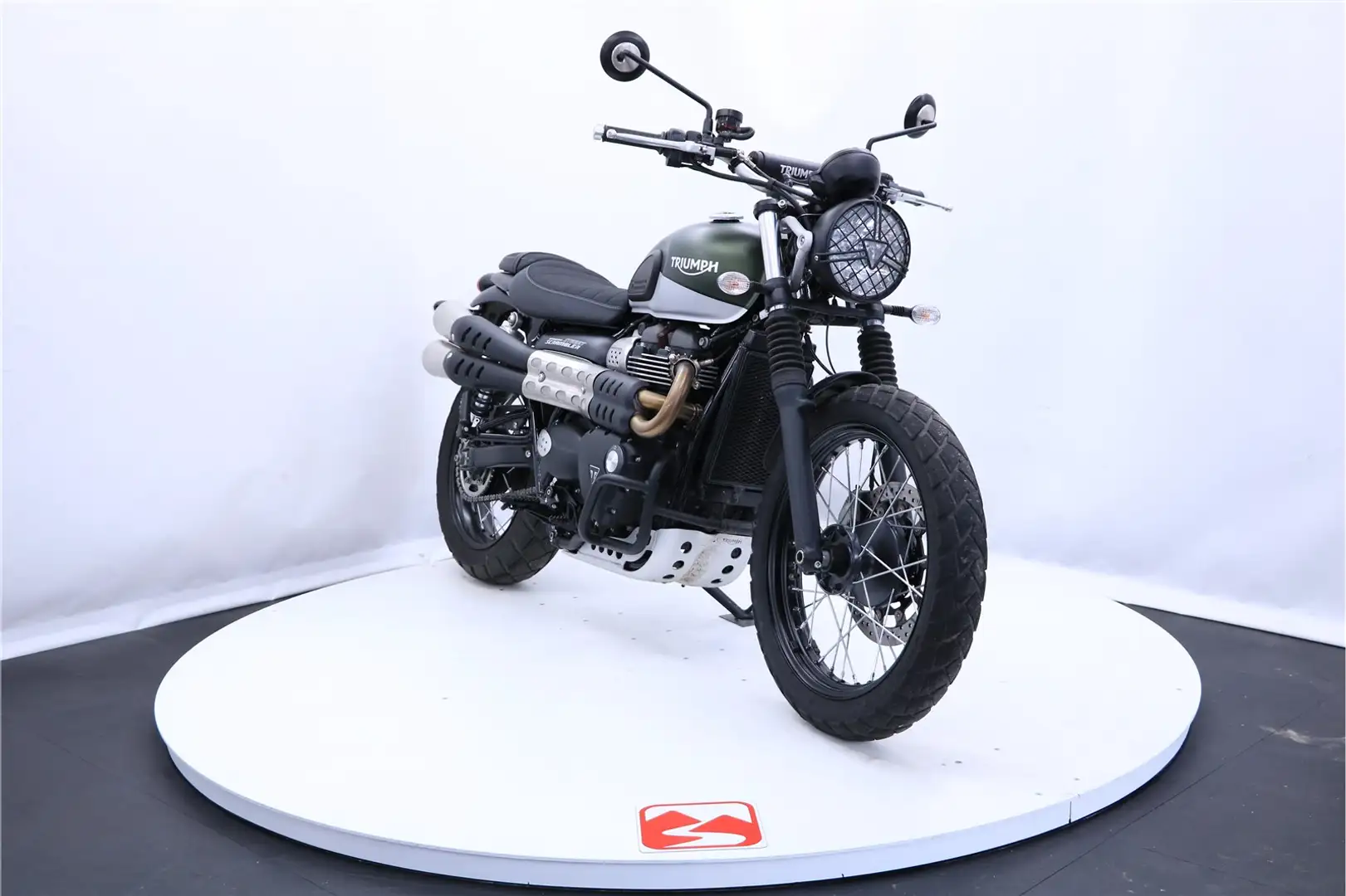 Triumph Street Scrambler - 1