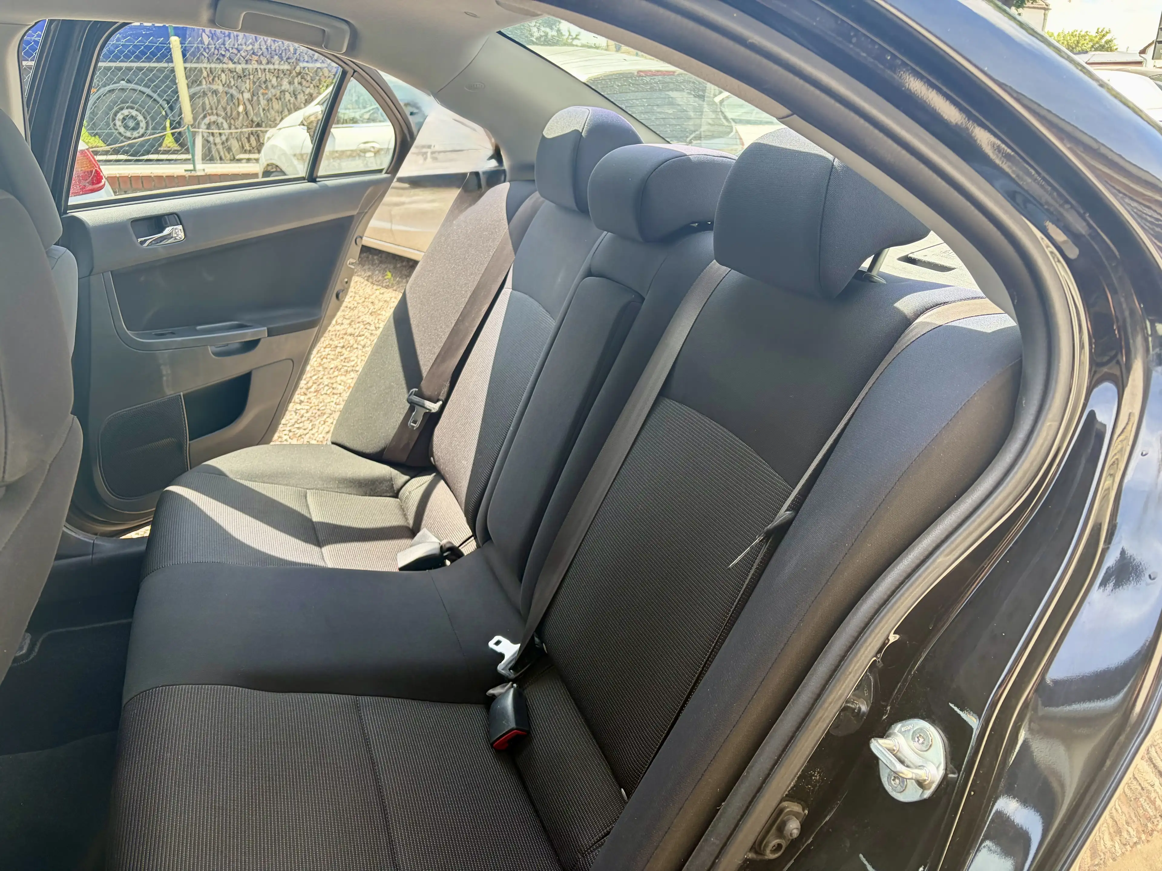 Mitsubishi Lancer Sport-Edition 1.8 * Klima * SHZ * 1. Hand * HU+Service NEU — photo 13