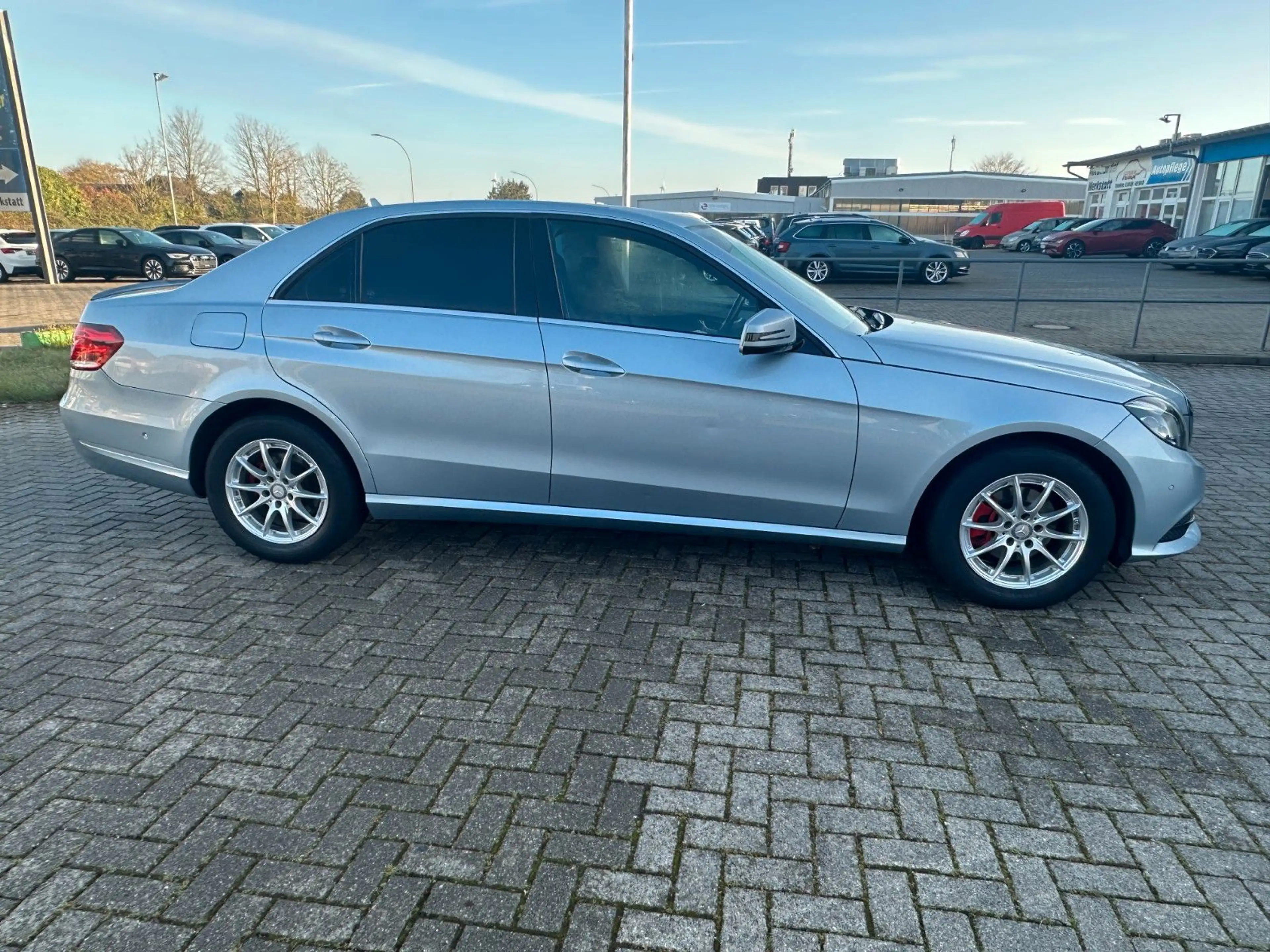 Mercedes-Benz E 200 E Limousine E 200 CDI BlueEfficiency — photo 4