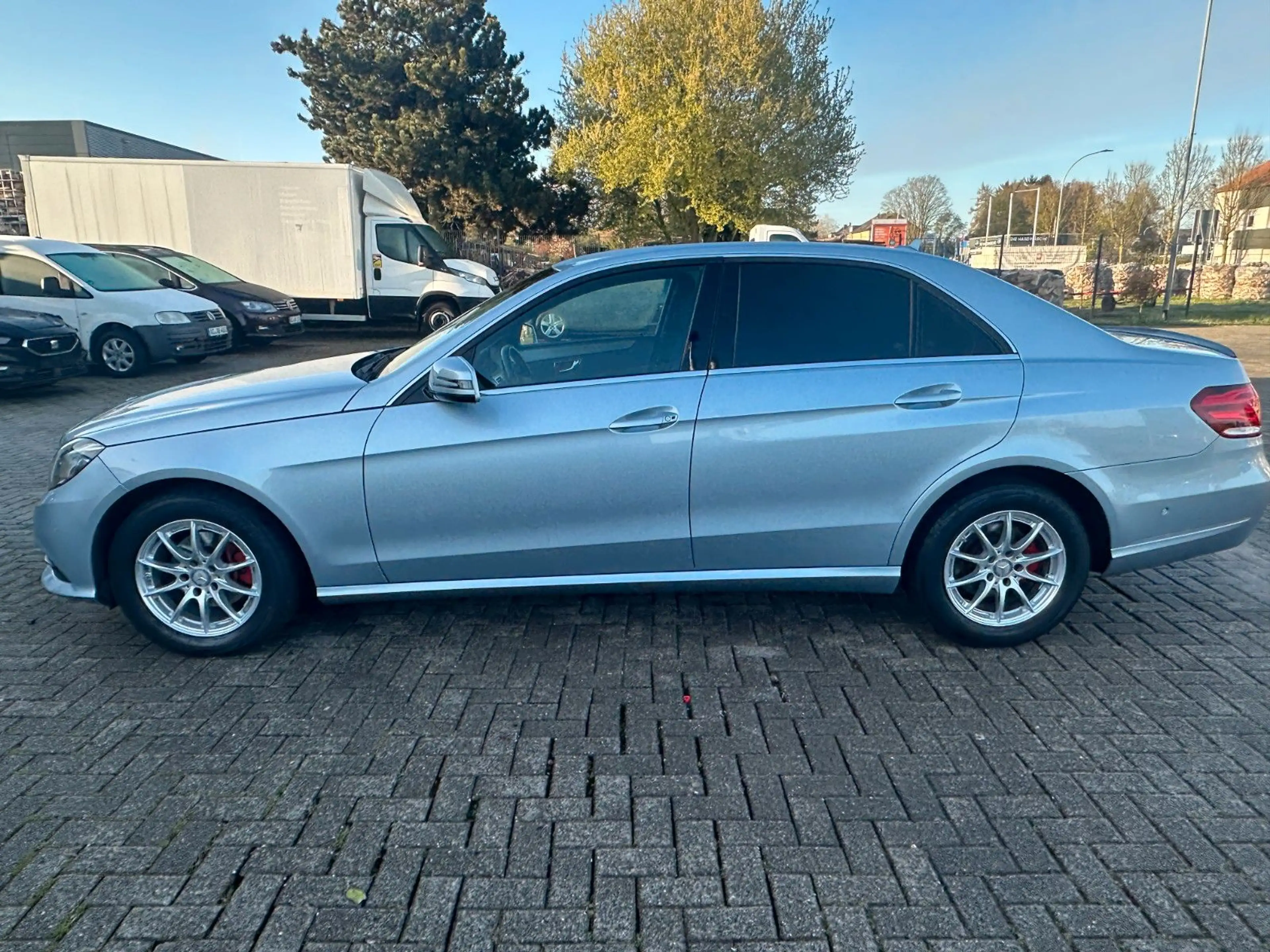 Mercedes-Benz E 200 E Limousine E 200 CDI BlueEfficiency — photo 6