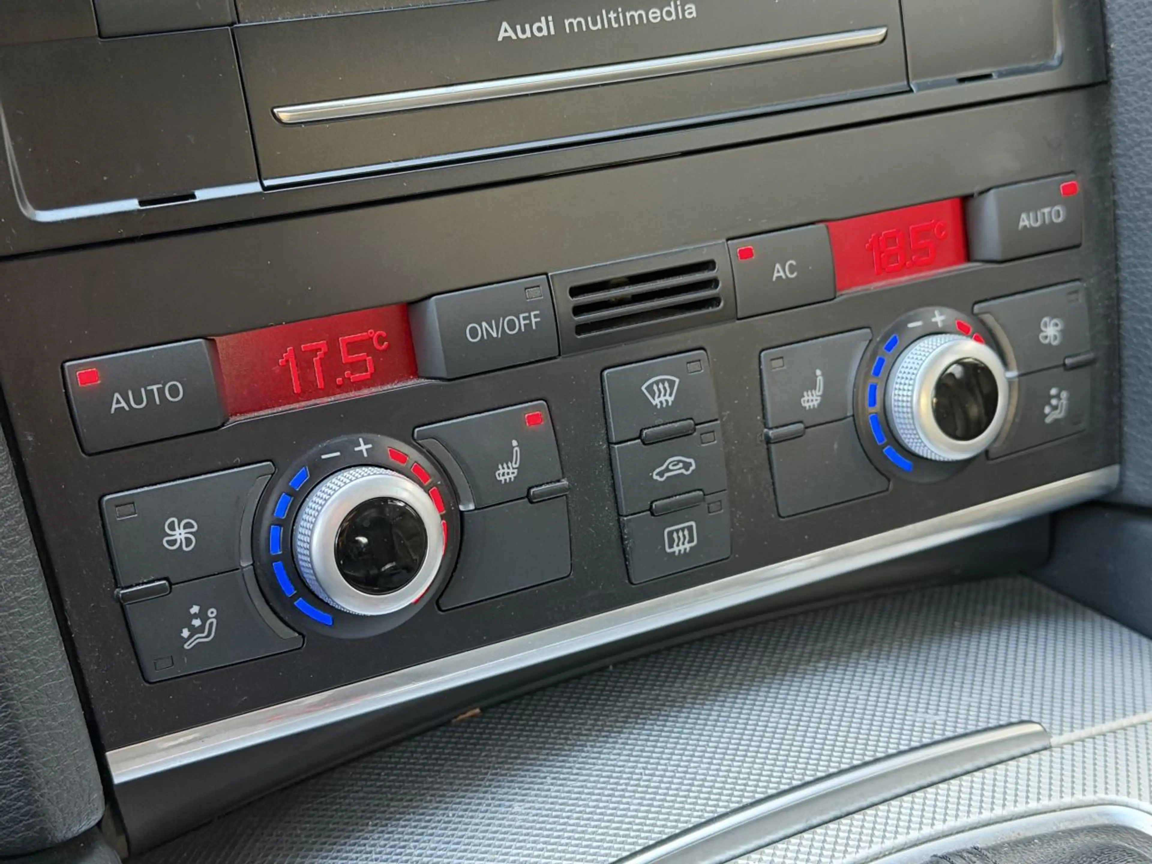 Audi Q7 3.0 TDI quattro Camera Xenon Leer — photo 13