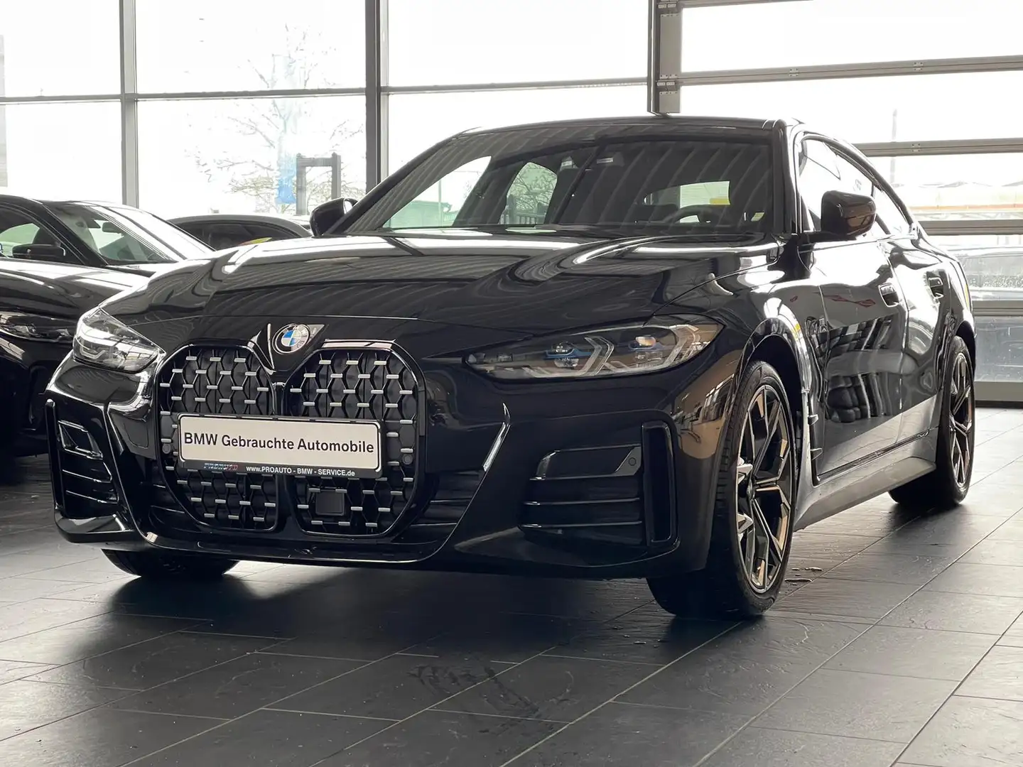 BMW 430 i Gran Coupe M Sport LASER/ACC/LiveCoPro/HUD/19° Schwarz - 2