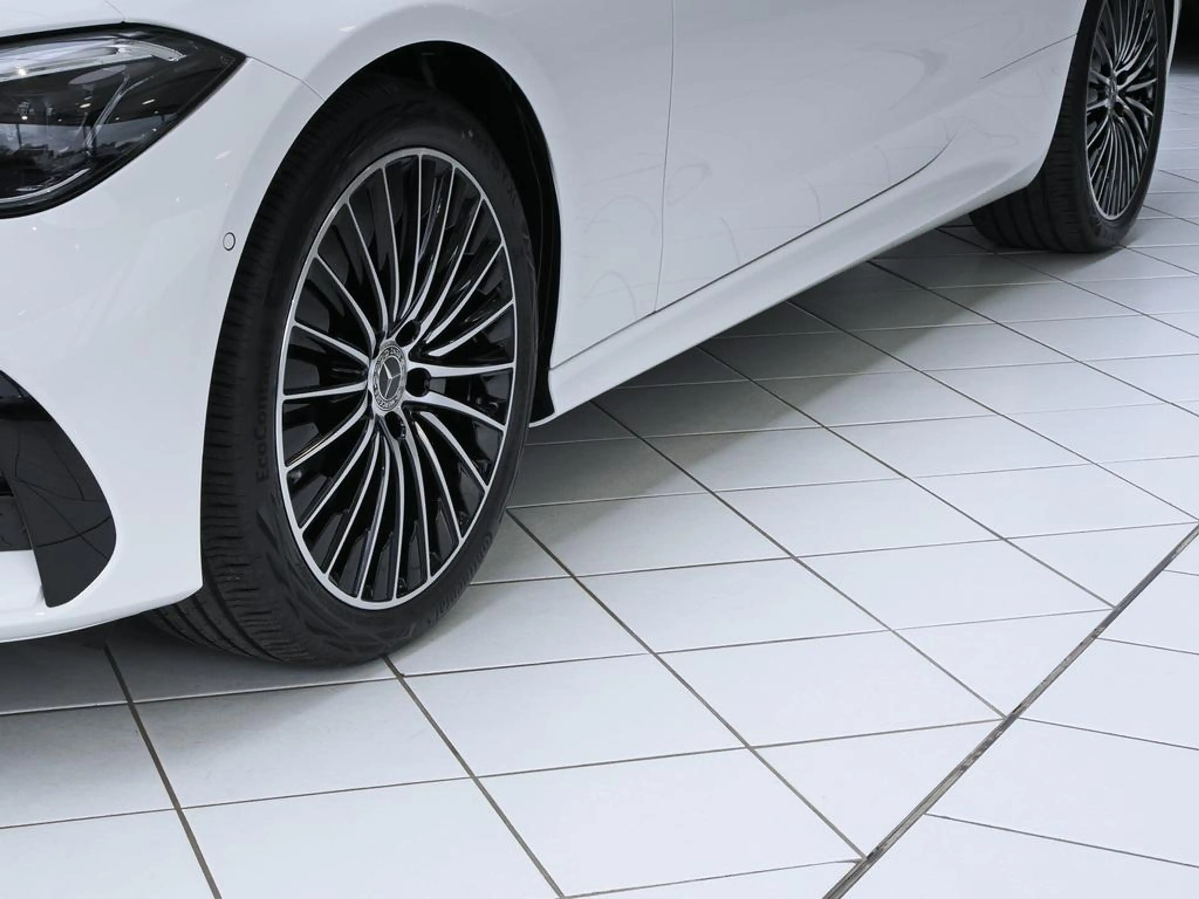 Mercedes-Benz CLE 200 COUPE AMG 19" AMG PANO WINTERPAKET MEMO — photo 7