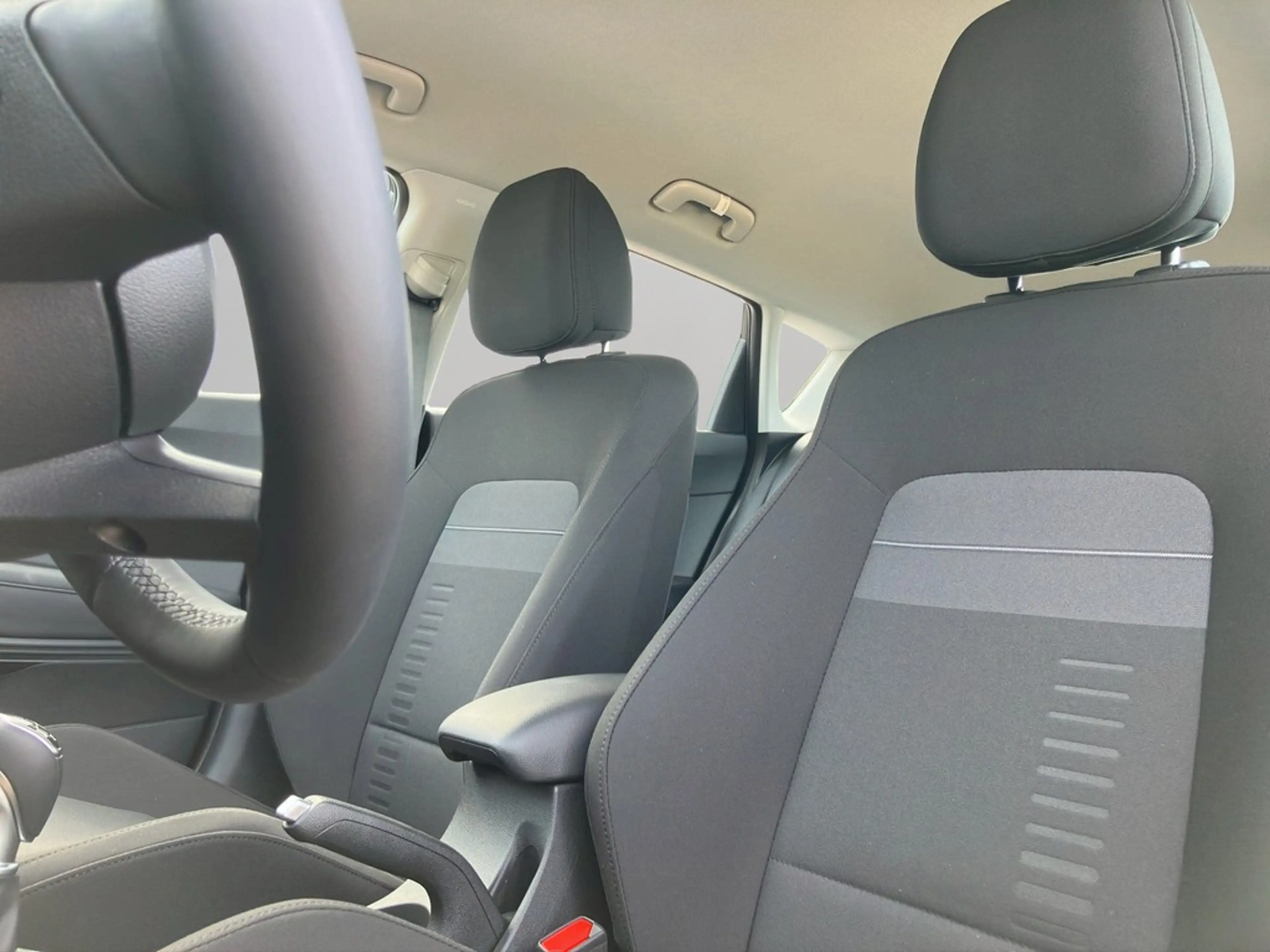 Hyundai BAYON 1.0 T-GDI Trend KOMFORTPAKET BOSE — photo 11