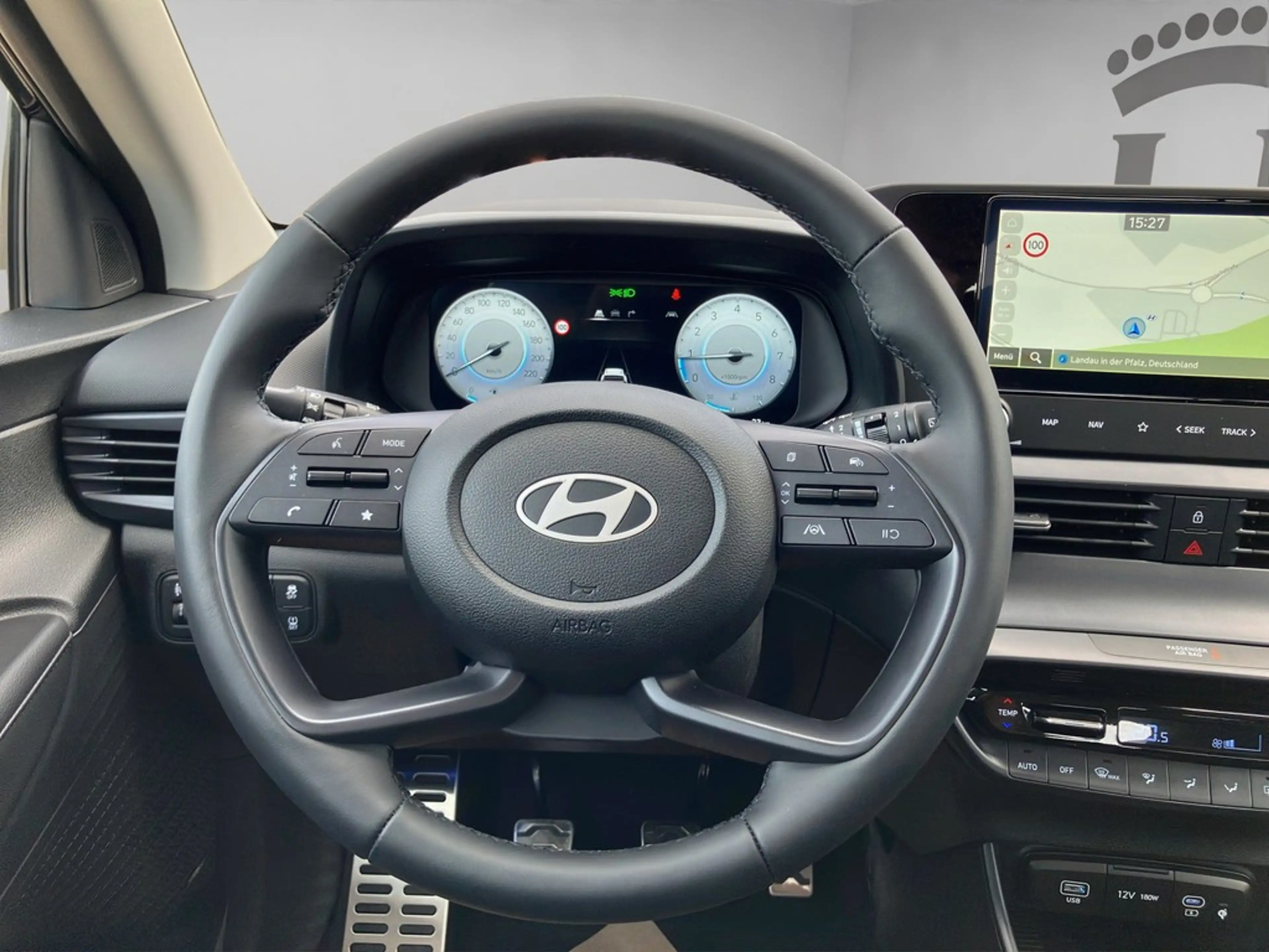 Hyundai BAYON 1.0 T-GDI Trend KOMFORTPAKET BOSE — photo 12
