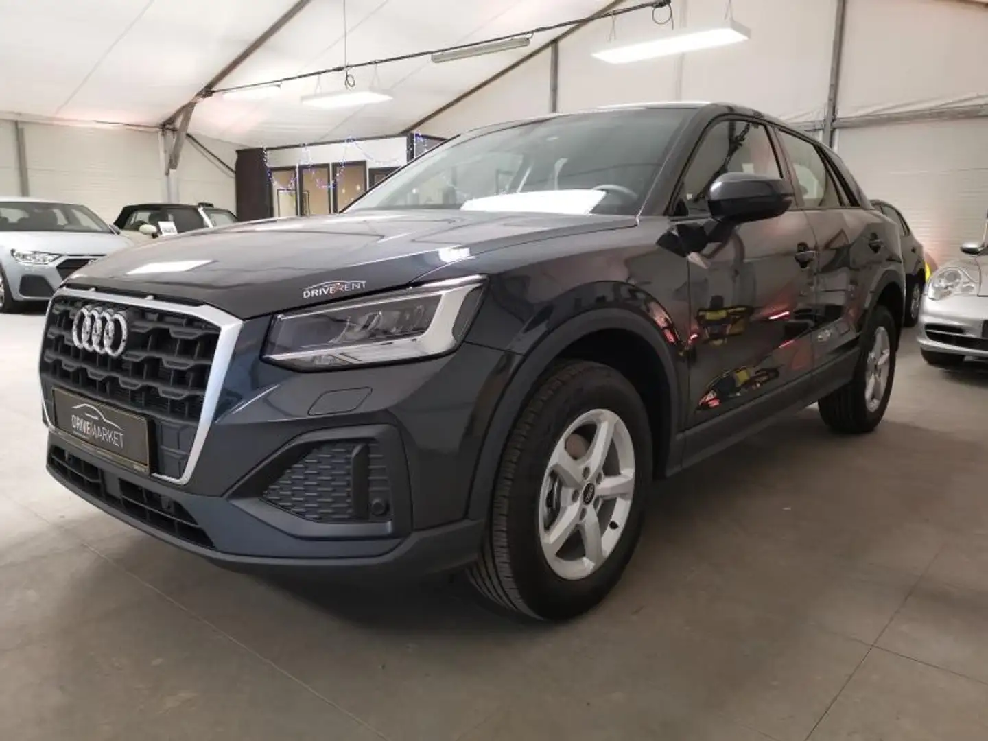 Audi Q2 35 TFSI Gris - 2