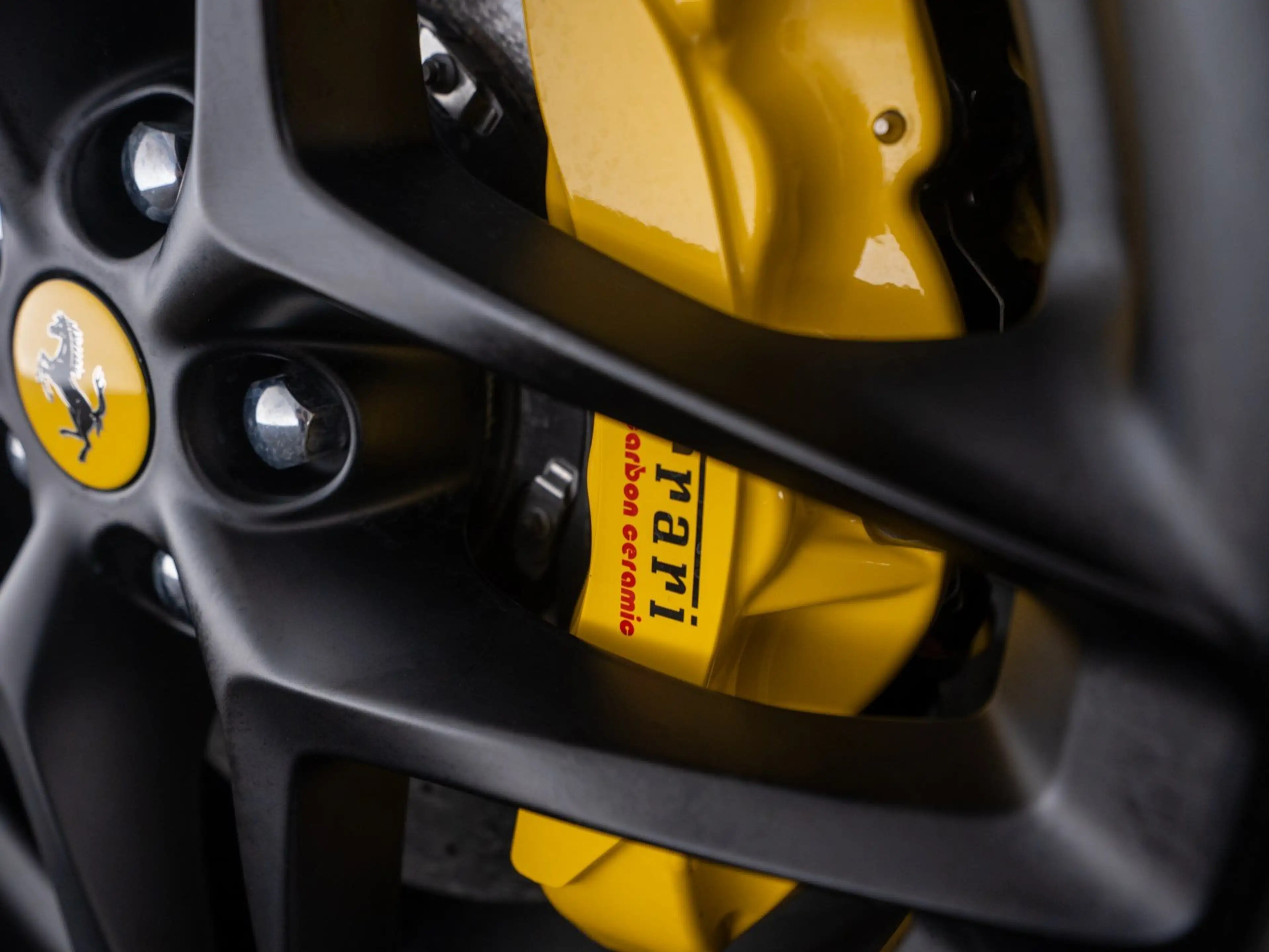 Ferrari Roma — photo 12