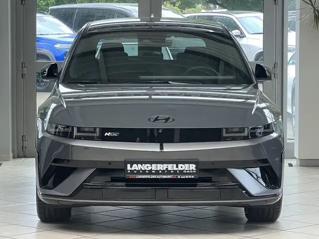 Hyundai Ioniq 5 view 10