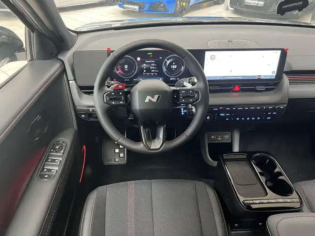 Hyundai Ioniq 5 view 12
