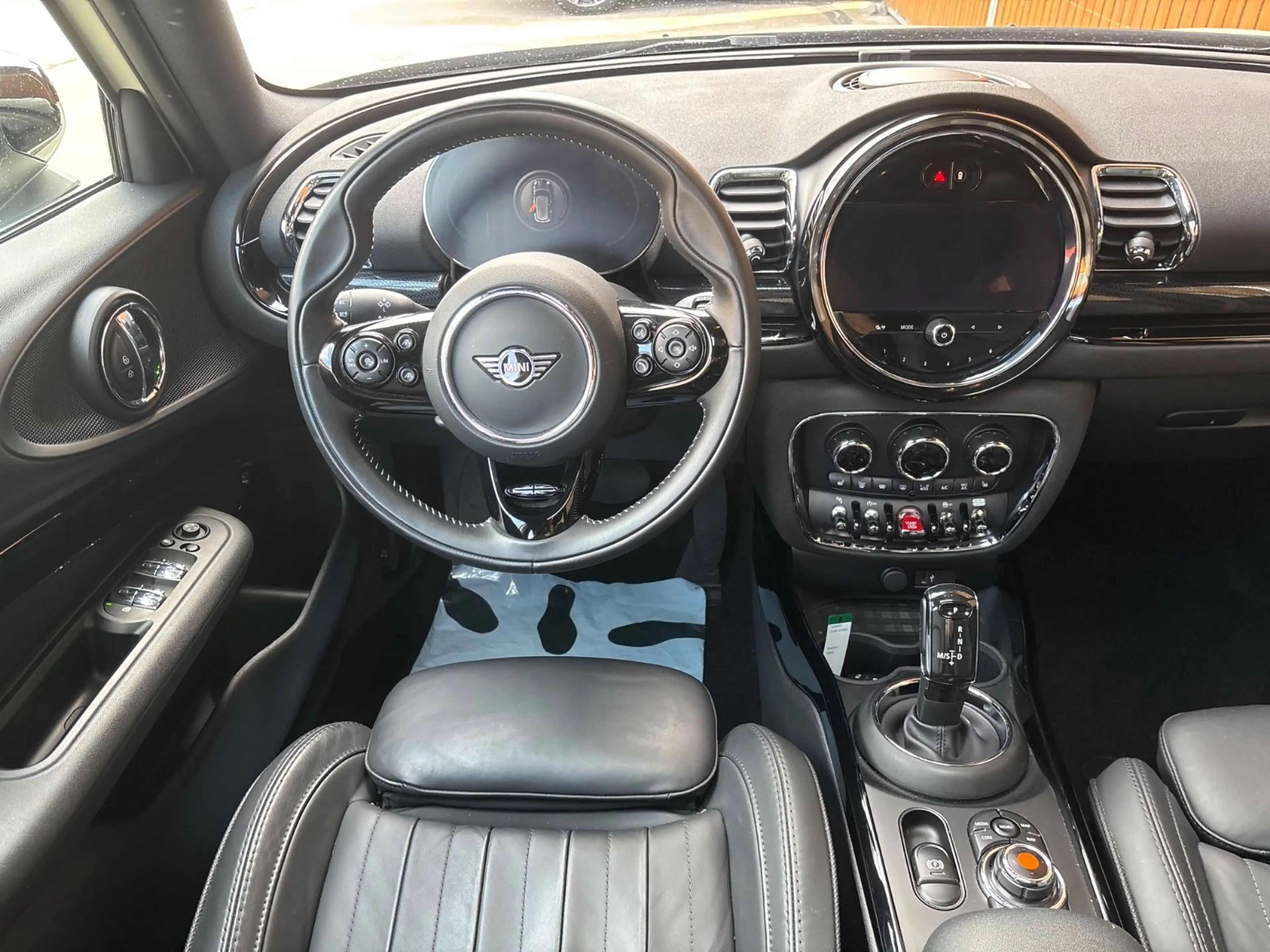 MINI Cooper Clubman Navi Panorama Leder — photo 9