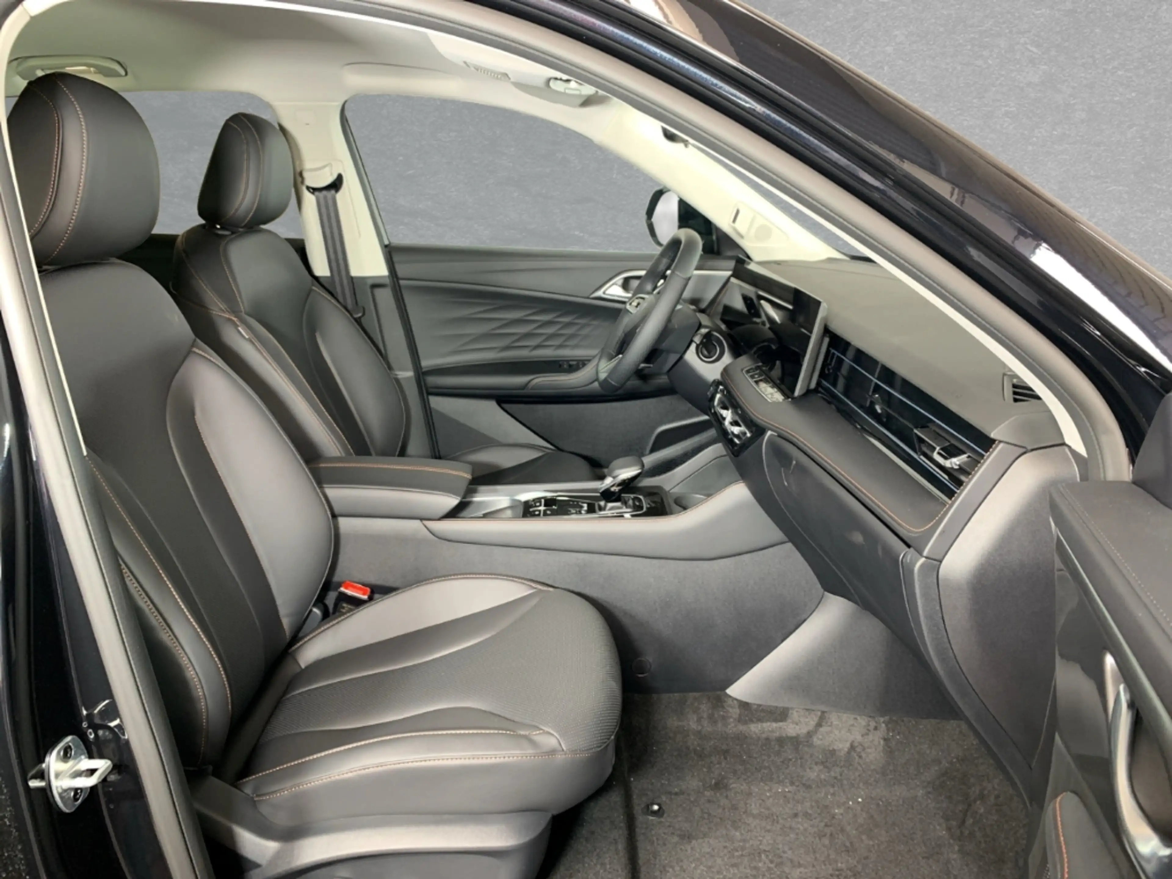 MG EHS Luxury MY24 PDC Totwinkel Lane-Assist i-smart — photo 3