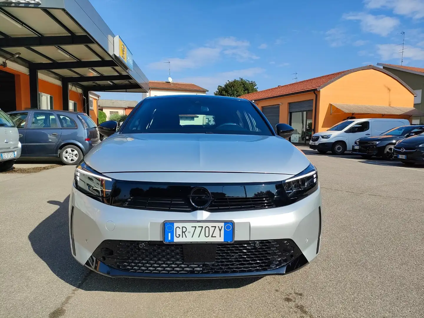 Opel Corsa Corsa 1.2 75CV GS OK NEOPATENTATI Grigio - 2