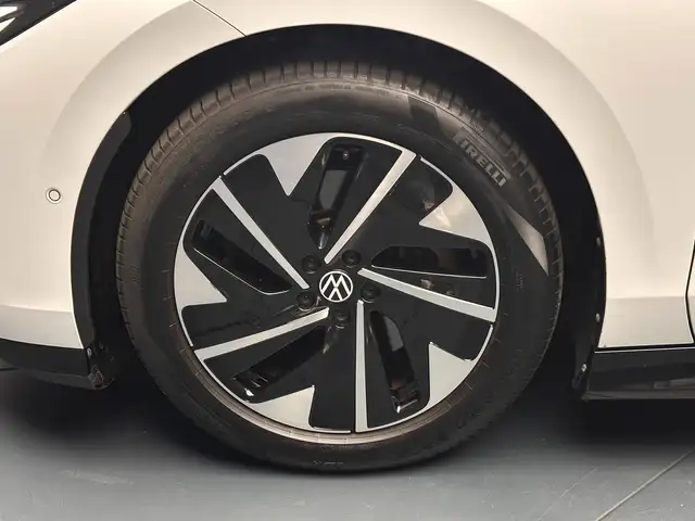 Volkswagen Id.7 view 9