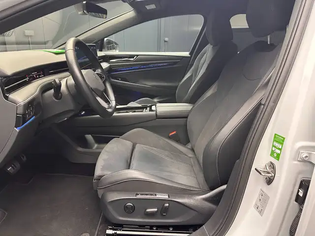 Volkswagen Id.7 view 14