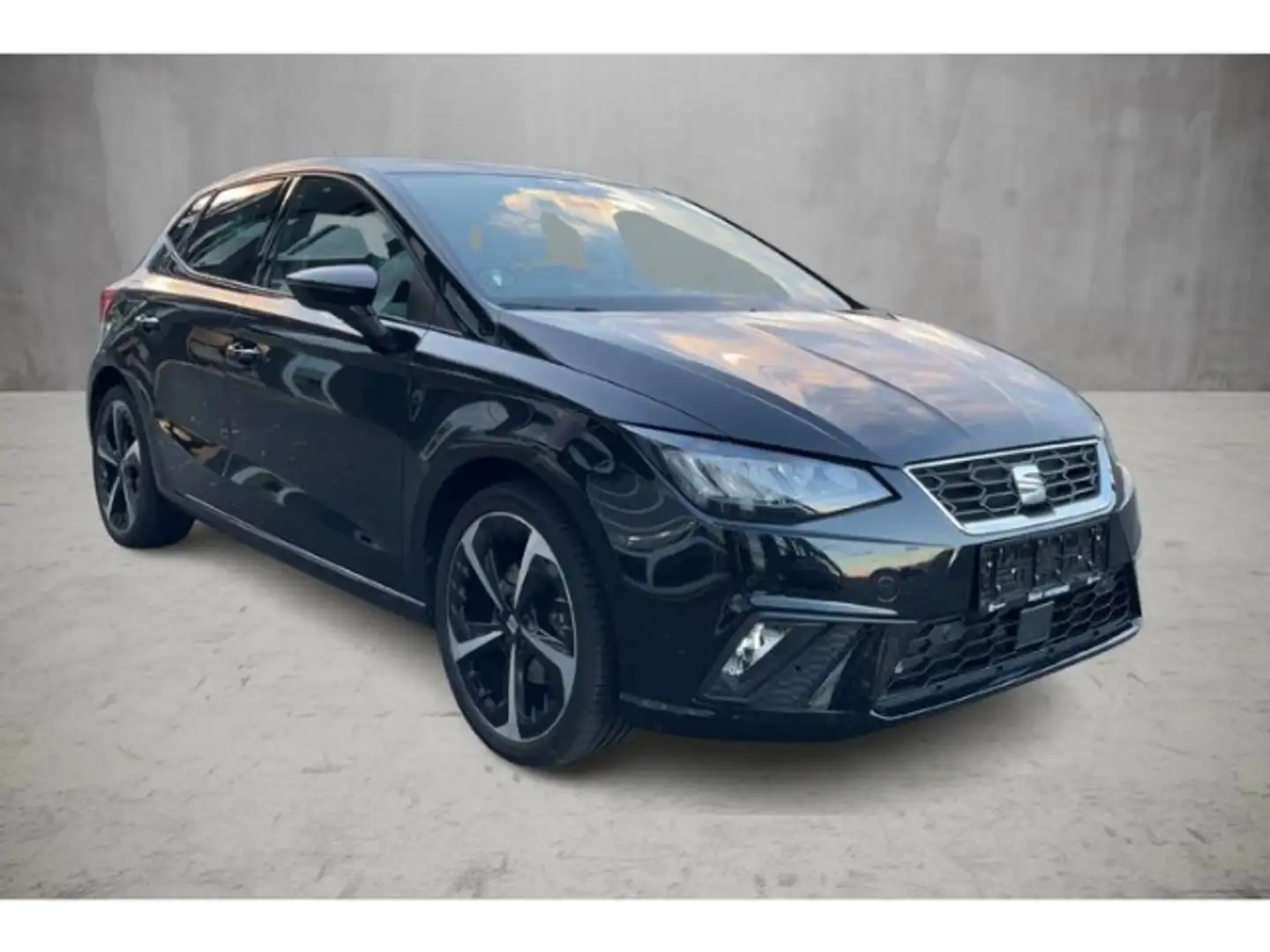 SEAT Ibiza 1.0 TSI DSG FR KAMERA KLIMA PDC SHZG Schwarz - 2