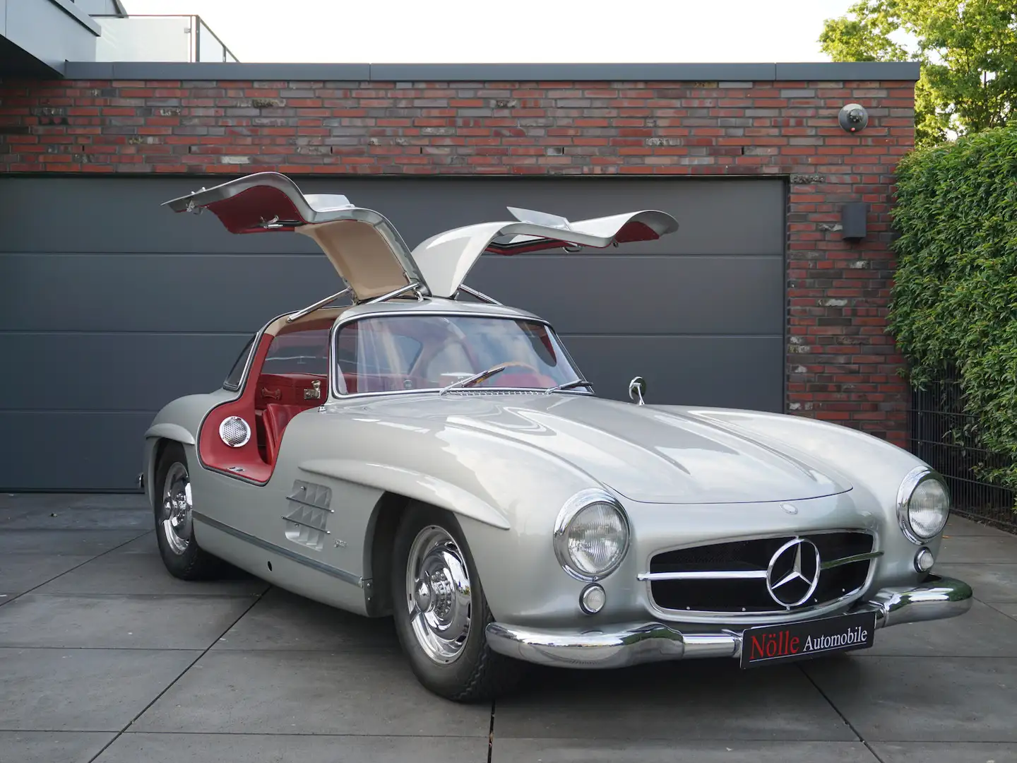 Mercedes-Benz SL 300 Flügeltürer Rudge Felge + Kofferset Plateado - 1