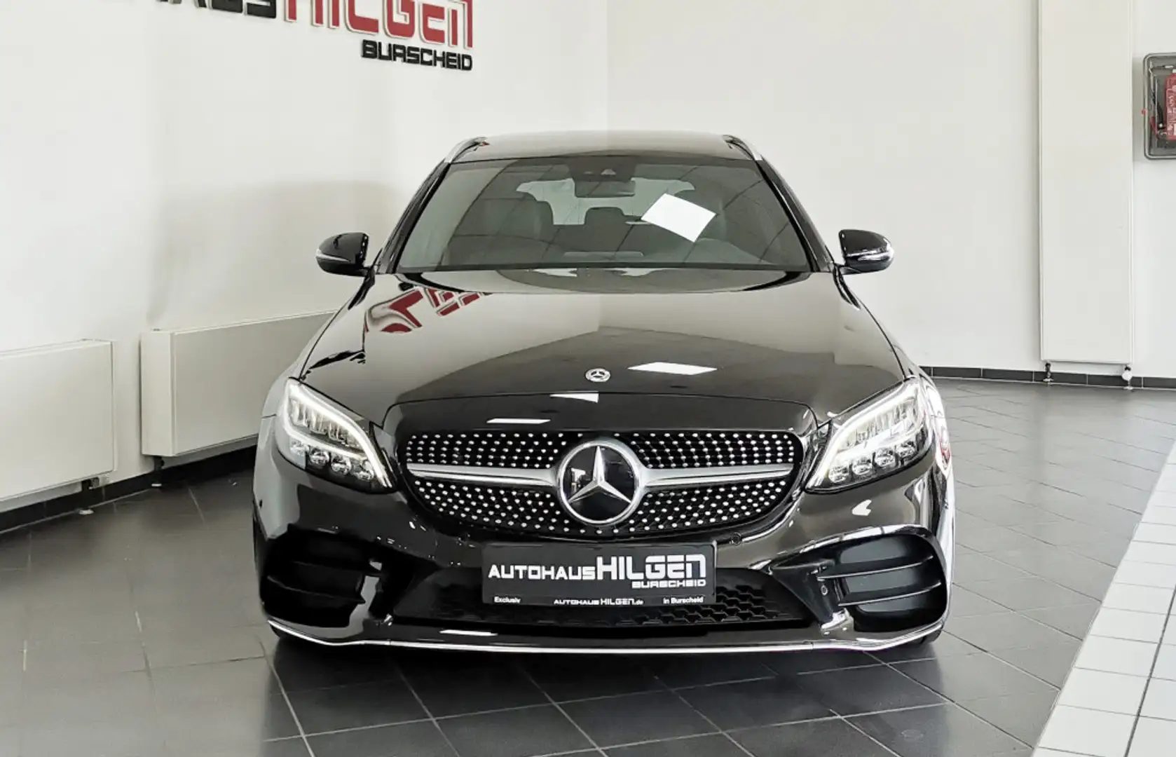 Mercedes-Benz C 220 d T AMG*Widescreen*Pano*R.Ka*Burmester*AHK Noir - 2
