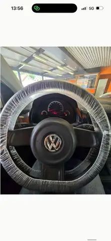 Volkswagen up! view 9