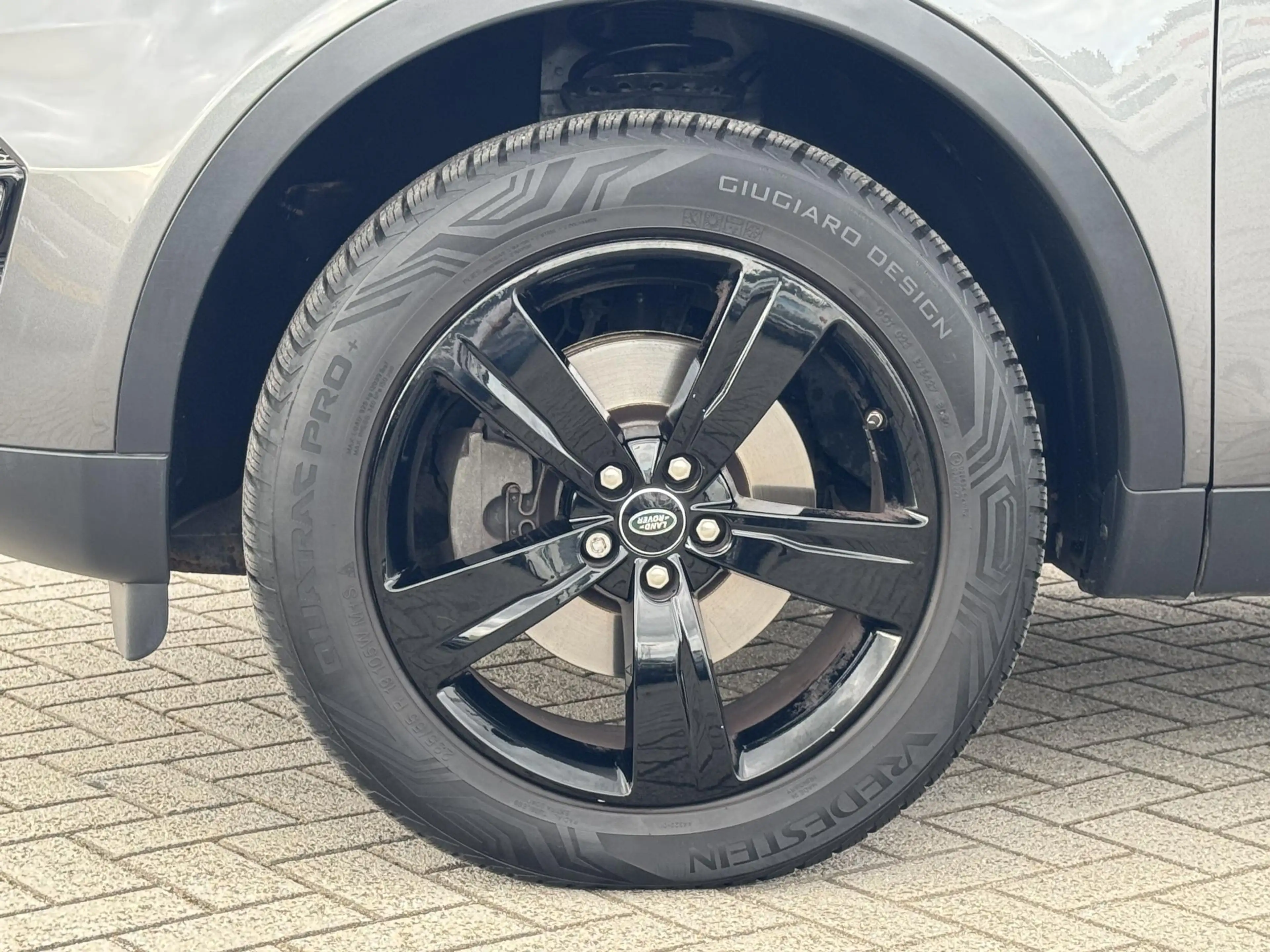 Land Rover Discovery Sport 2.0 Si4 4WD HSE Luxury LEDER | TREKHAAK | CAMERA — photo 21