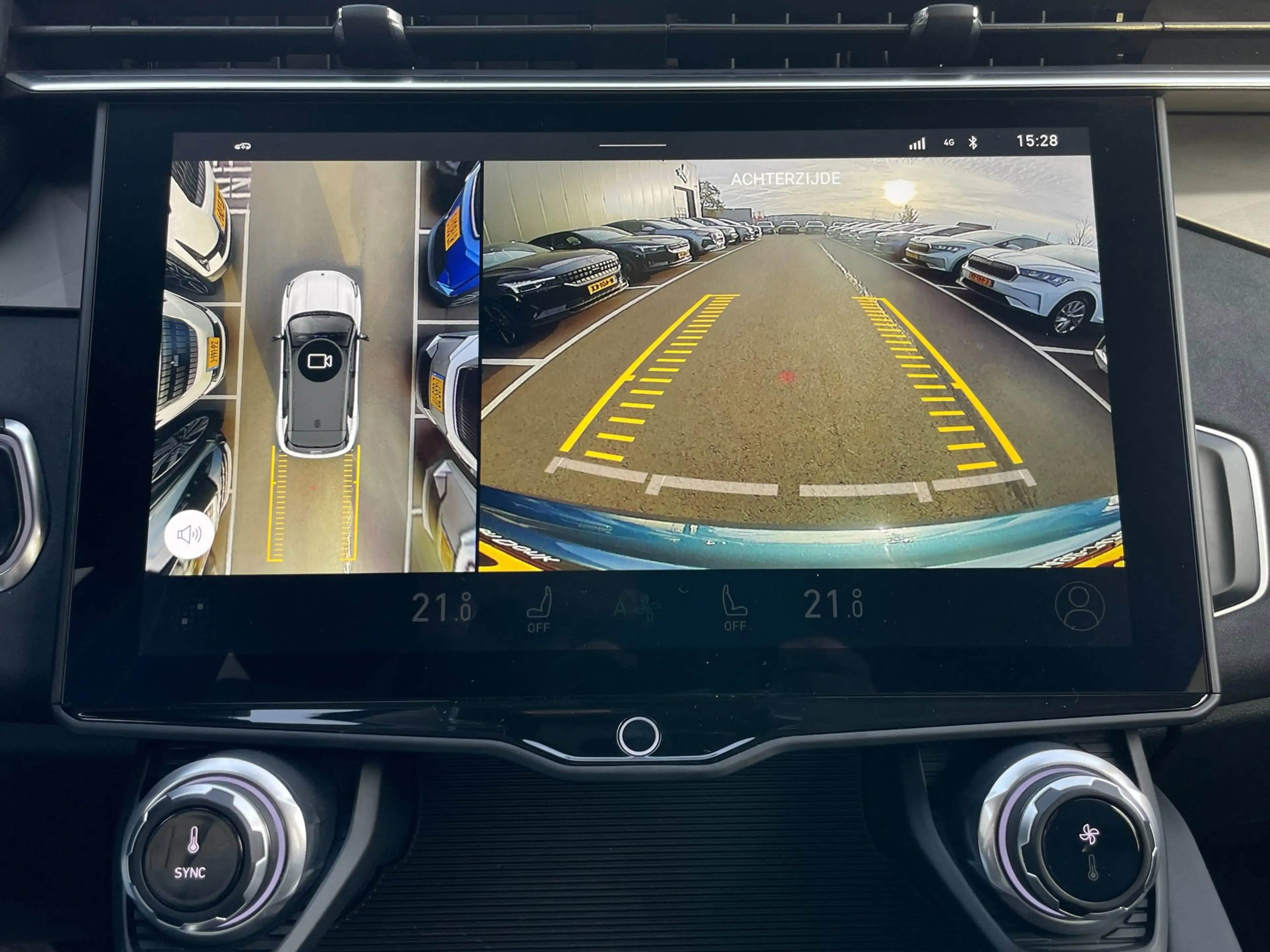 Lynk & Co 01 1.5|PHEV|NL-AUTO|NAP|BLUE|PANO|ACC|CAMERA|ANDROID/ — photo 24