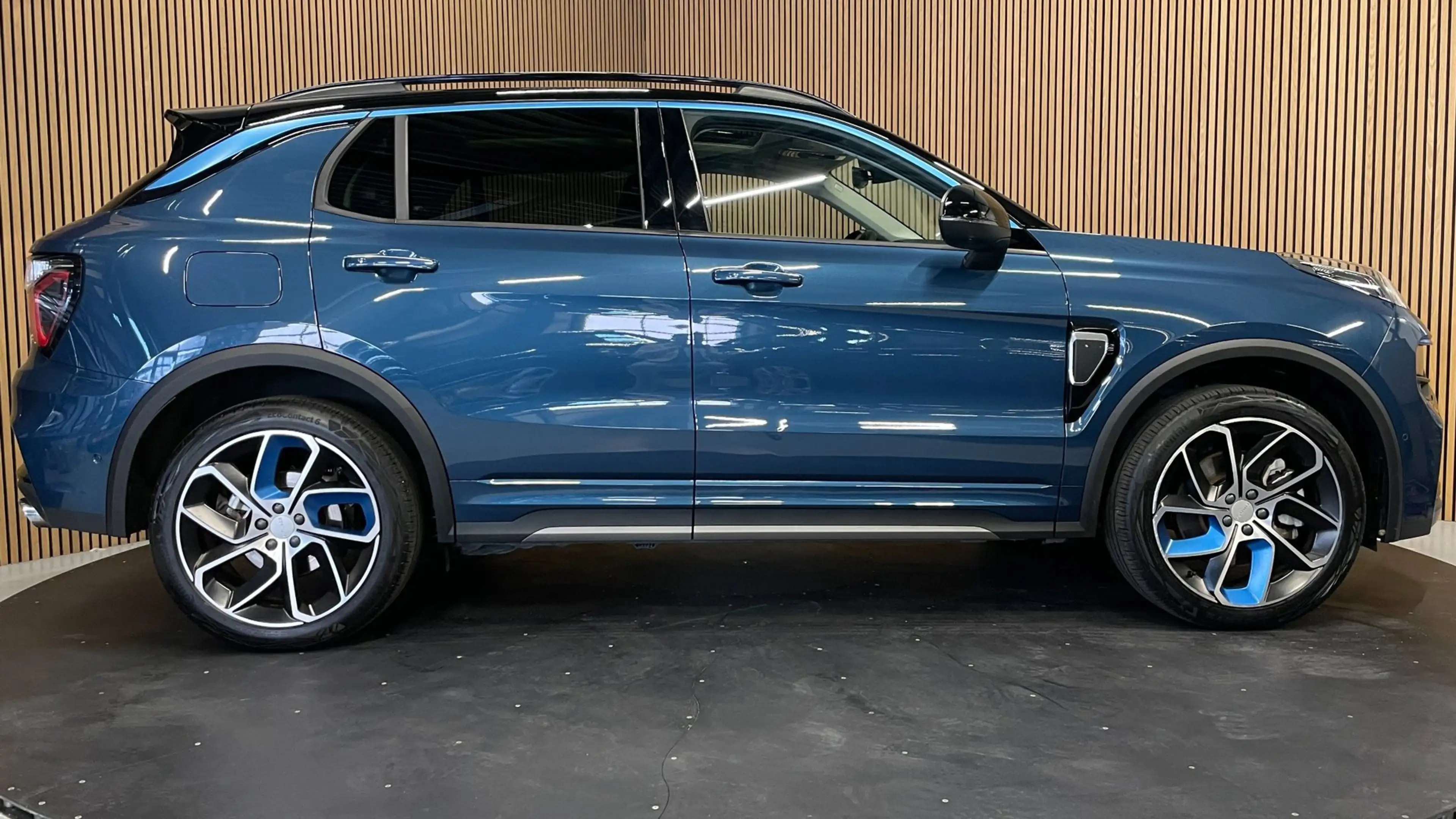 Lynk & Co 01 1.5|PHEV|NL-AUTO|NAP|BLUE|PANO|ACC|CAMERA|ANDROID/ — photo 37