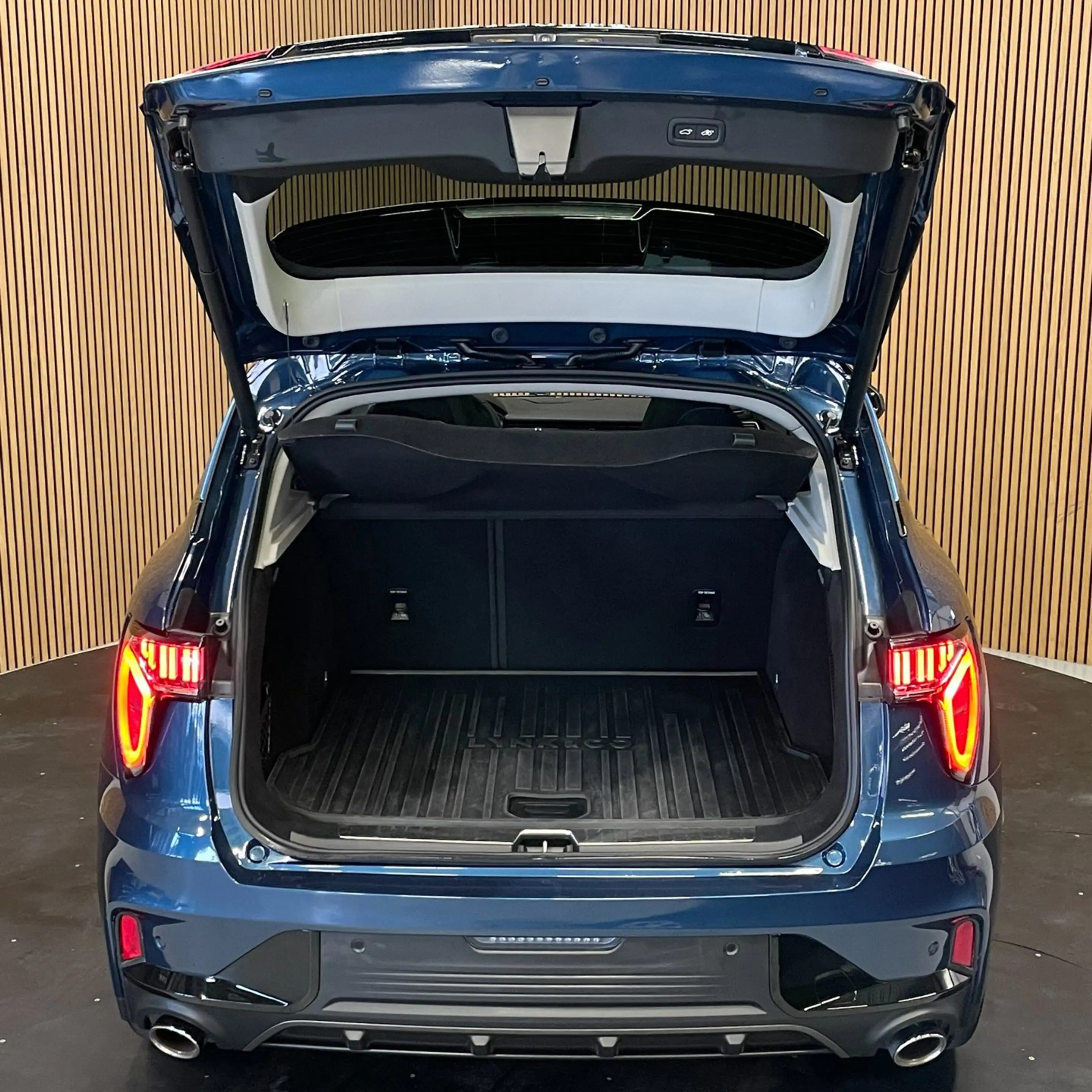 Lynk & Co 01 1.5|PHEV|NL-AUTO|NAP|BLUE|PANO|ACC|CAMERA|ANDROID/ — photo 44