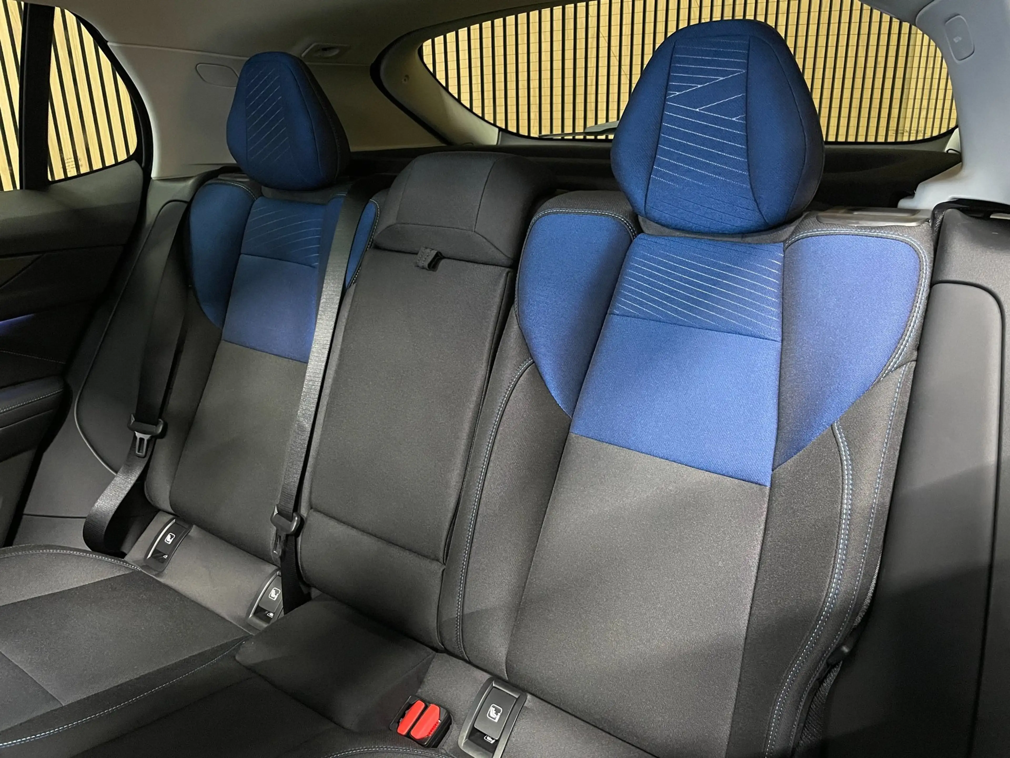 Lynk & Co 01 1.5|PHEV|NL-AUTO|NAP|BLUE|PANO|ACC|CAMERA|ANDROID/ — photo 41